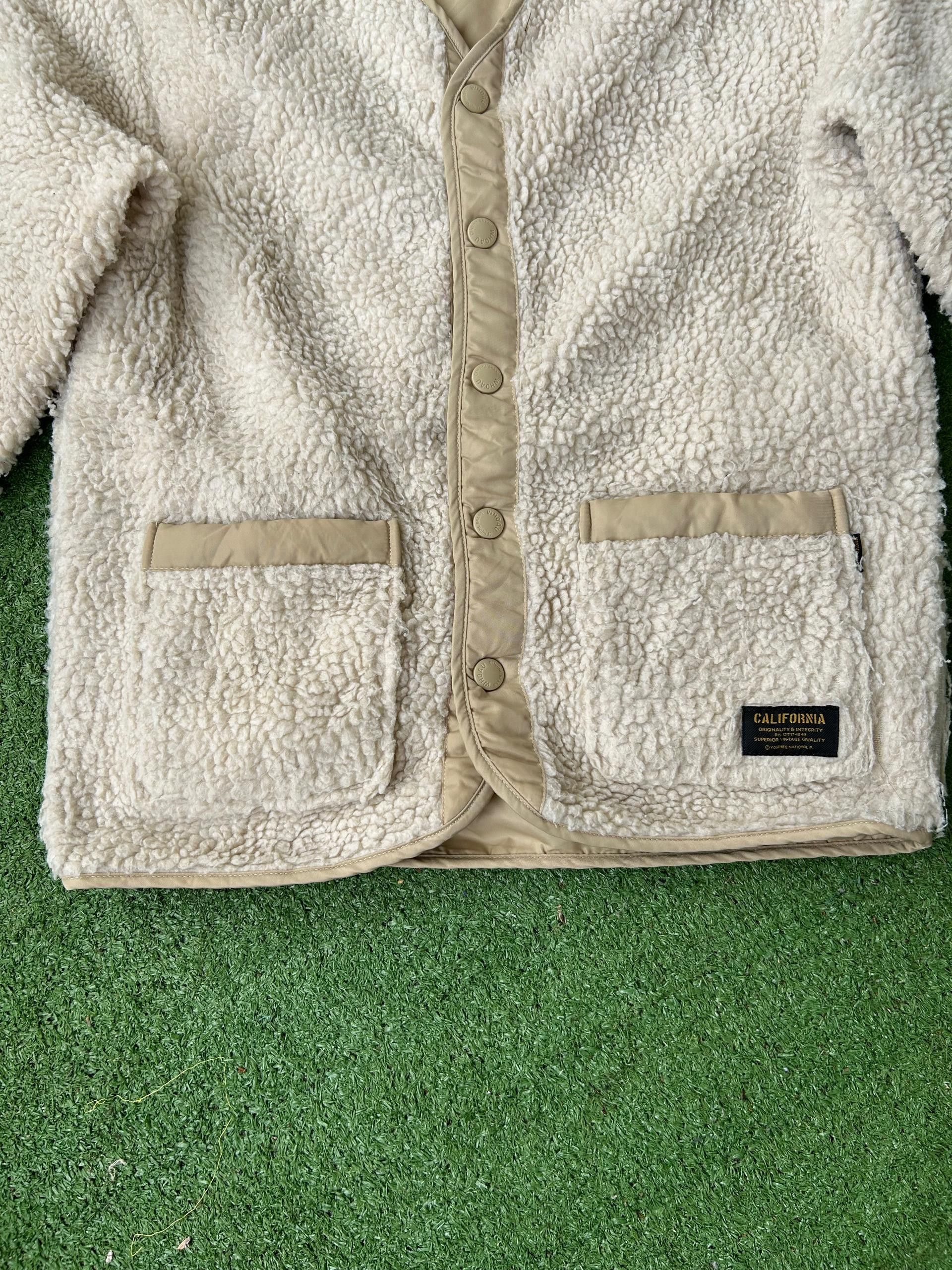 Who A.U. Who.a.u California Bear Sherpa Reversible Jacket Size US M / EU 48-50 / 2 - 7 Thumbnail