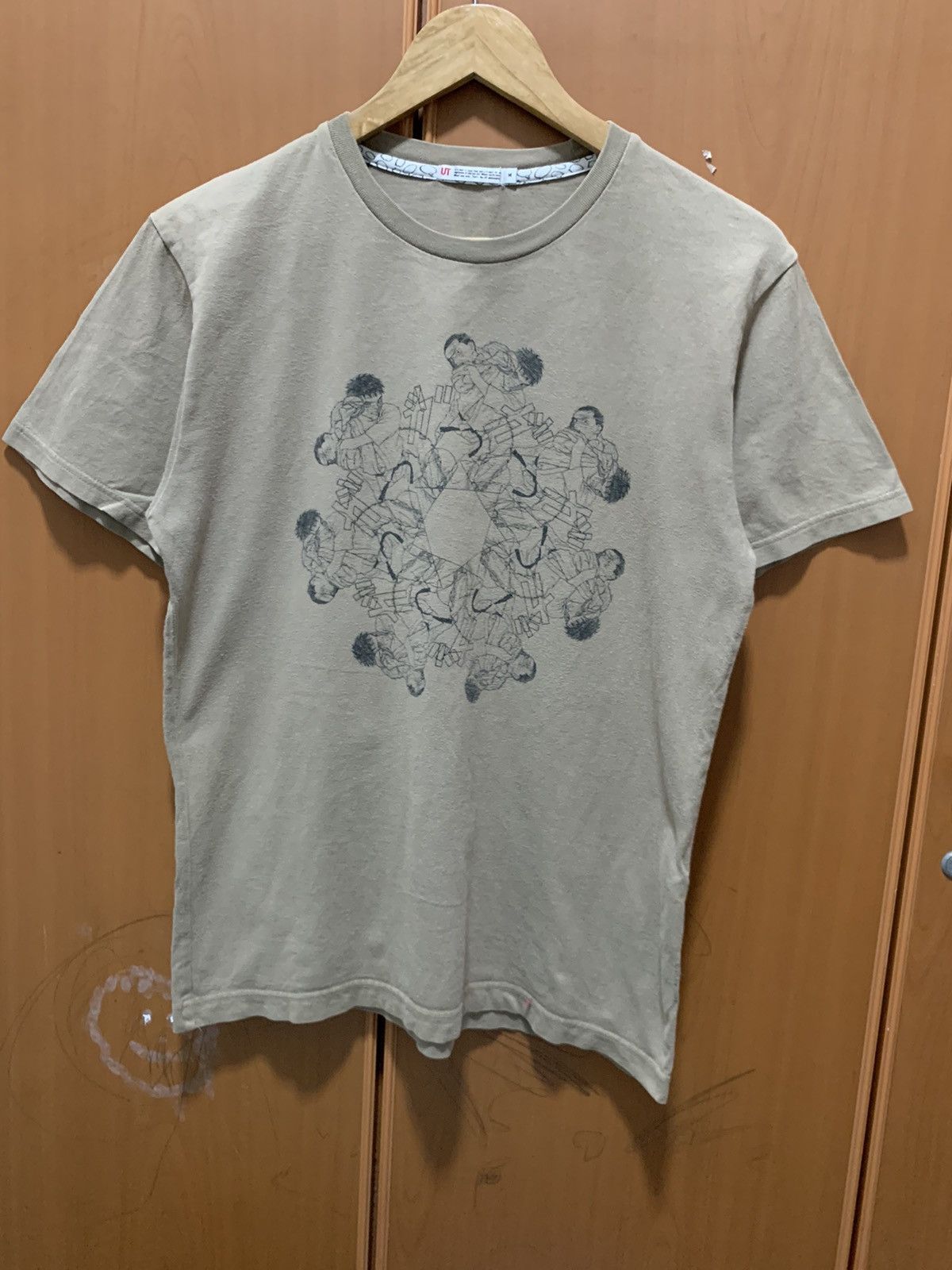 Uniqlo Uniqlo Obi wo Tighten Shonen Sunday Collaboration T-shirt Size US M / EU 48-50 / 2 - 1 Thumbnail