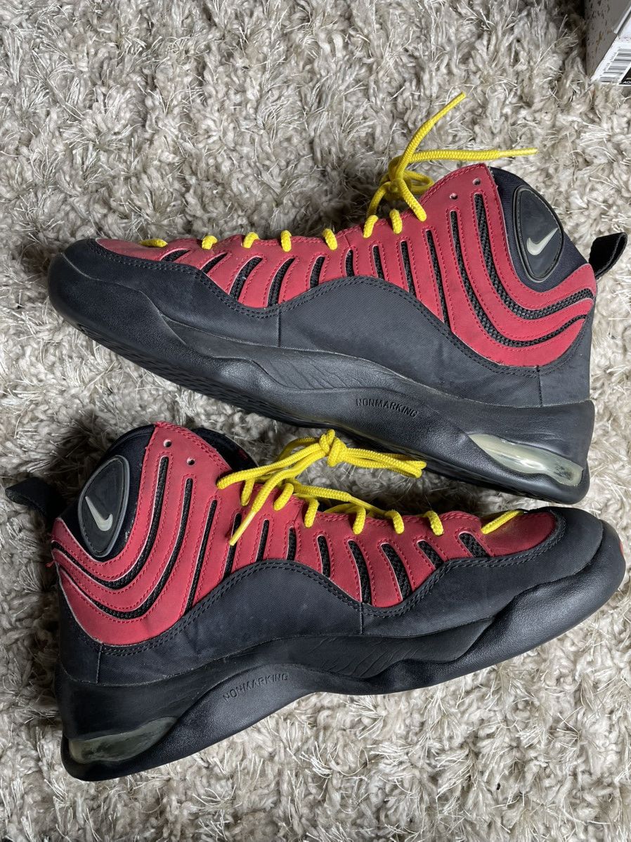 Nike Nik Air Bakin Black Red 2013 Size US 10.5 / EU 43-44 - 3 Thumbnail