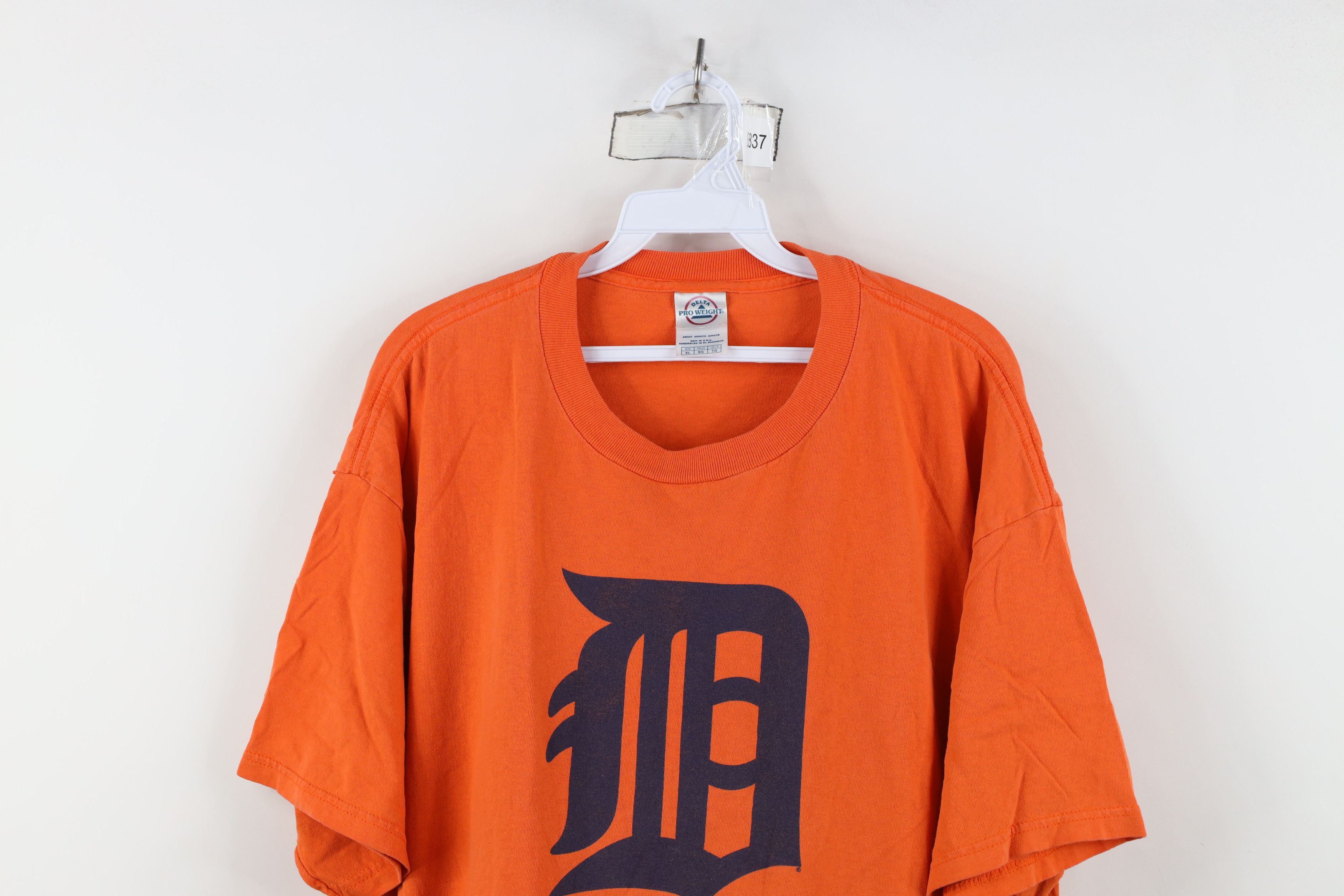 Vintage Vintage Y2K English D Detroit Tigers Baseball T-Shirt Orange Size US XL / EU 56 / 4 - 2 Thumbnail