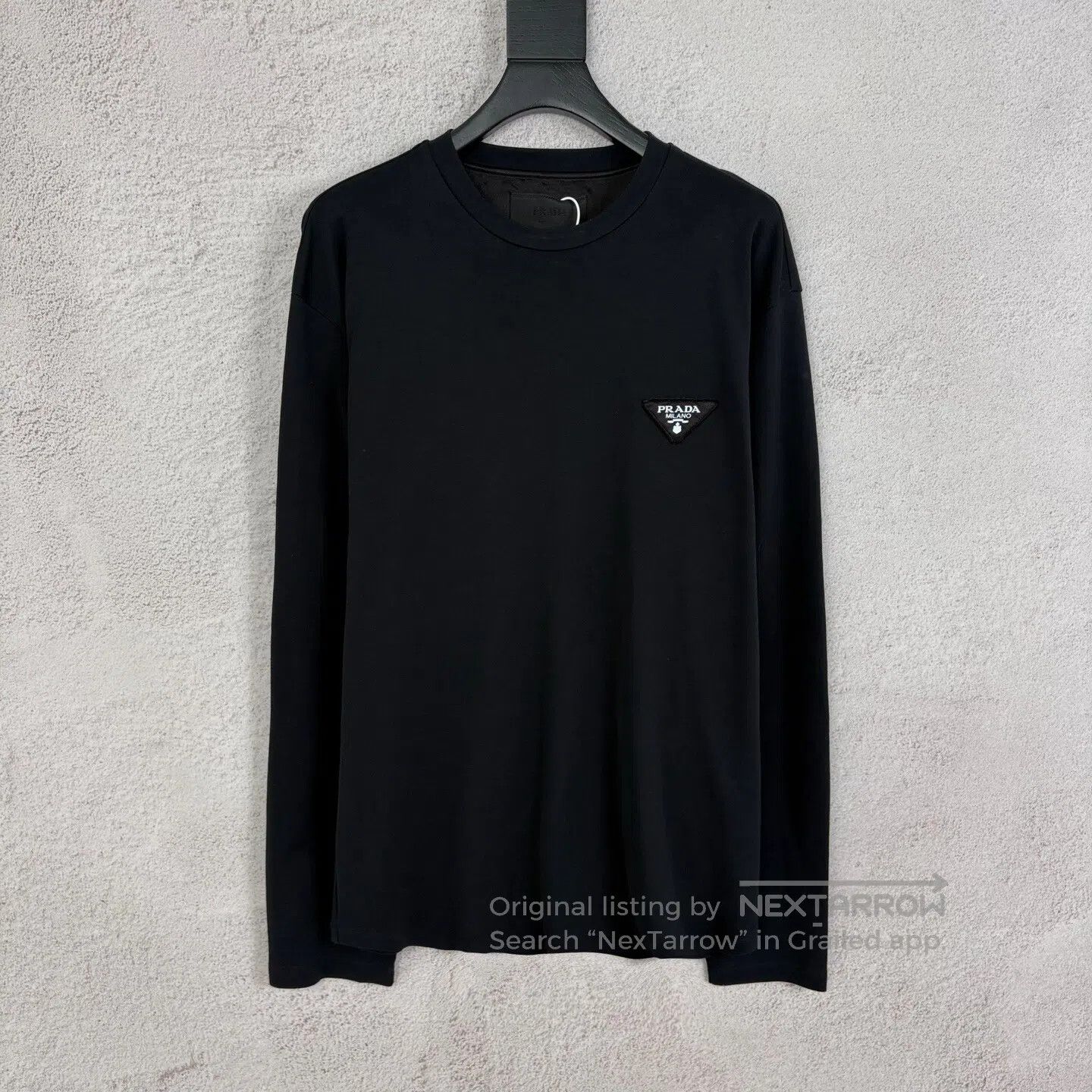 Prada Prada Delta-shaped logo long-sleeve T-shirt Size US L / EU 52-54 / 3 - 1 Thumbnail