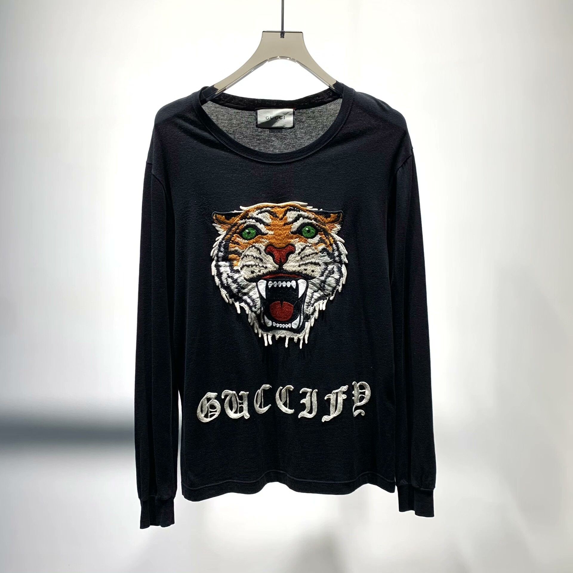 Gucci Gucci Tiger Embroidered Hoodie XS Men Size US XS / EU 42 / 0 - 1 Thumbnail