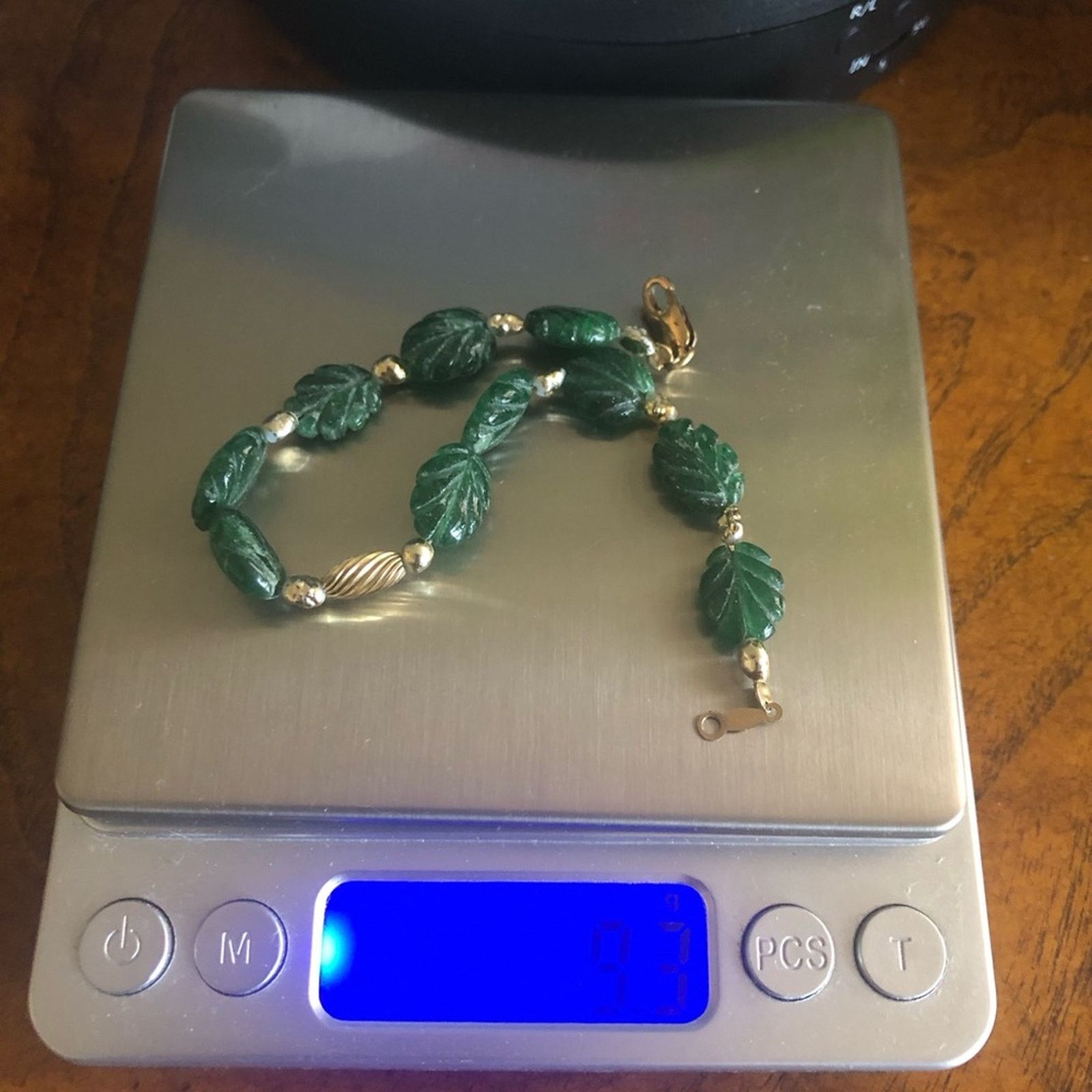 Vintage Vintage hand carved leaf nephrite jade gold filled bracelet Size ONE SIZE - 8 Thumbnail
