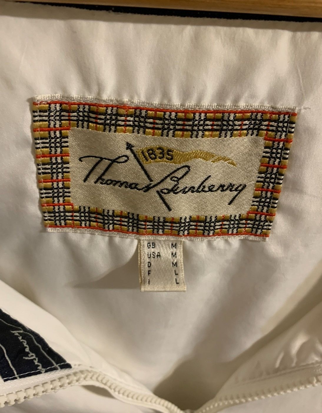 Burberry Burberry light jacket size M ( fits L- XL) Size US M / EU 48-50 / 2 - 2 Thumbnail
