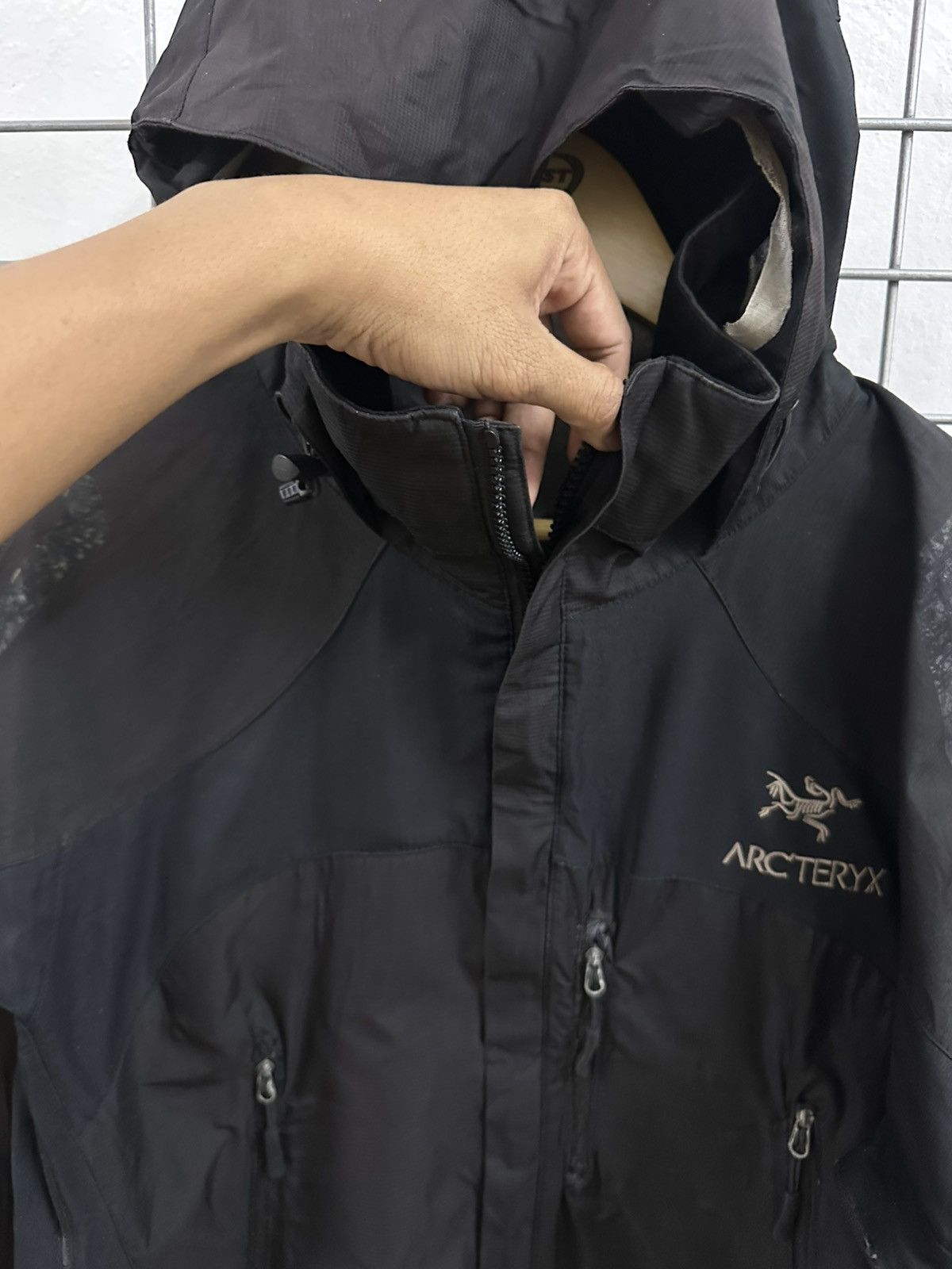 Arc'teryx Arc’teryx Waterproof Breathable Jacket Size US M / EU 48-50 / 2 - 9 Thumbnail