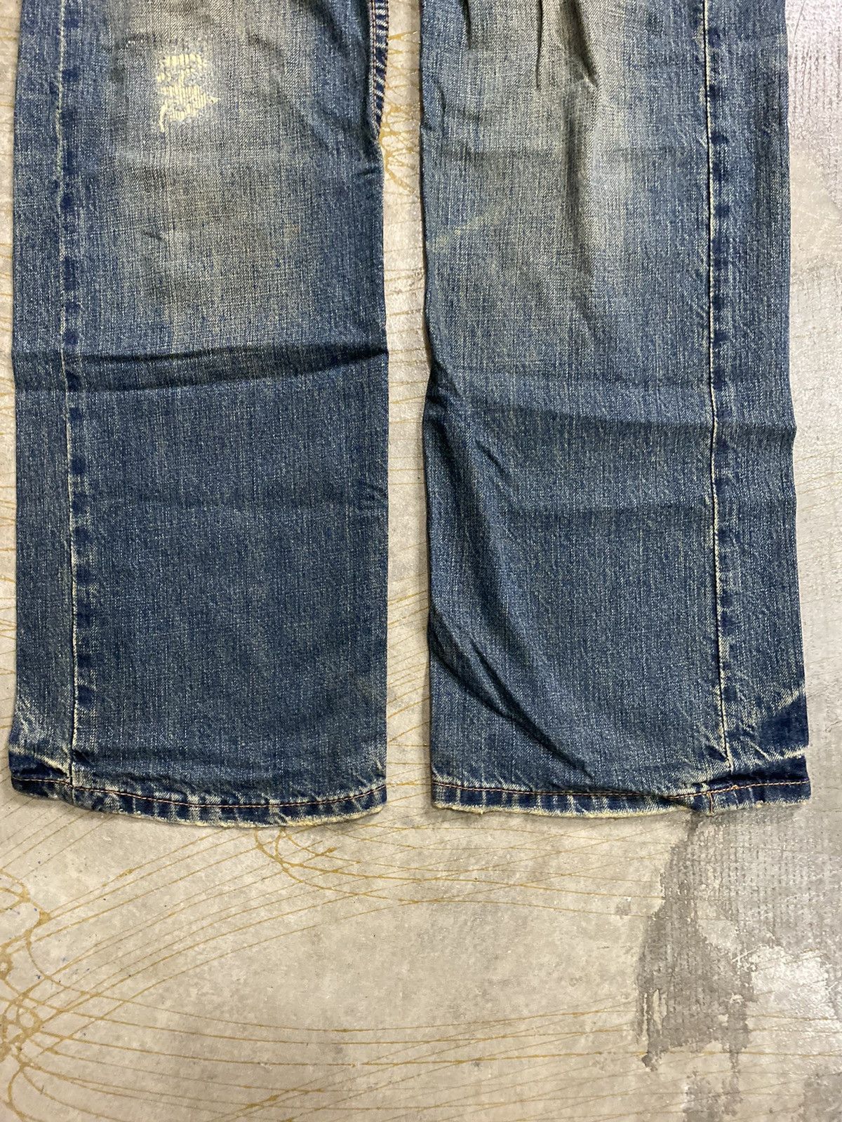 Takeo Kikuchi 1990s Japan Motive patch distressed light denim Size US 32 / EU 48 - 13 Thumbnail