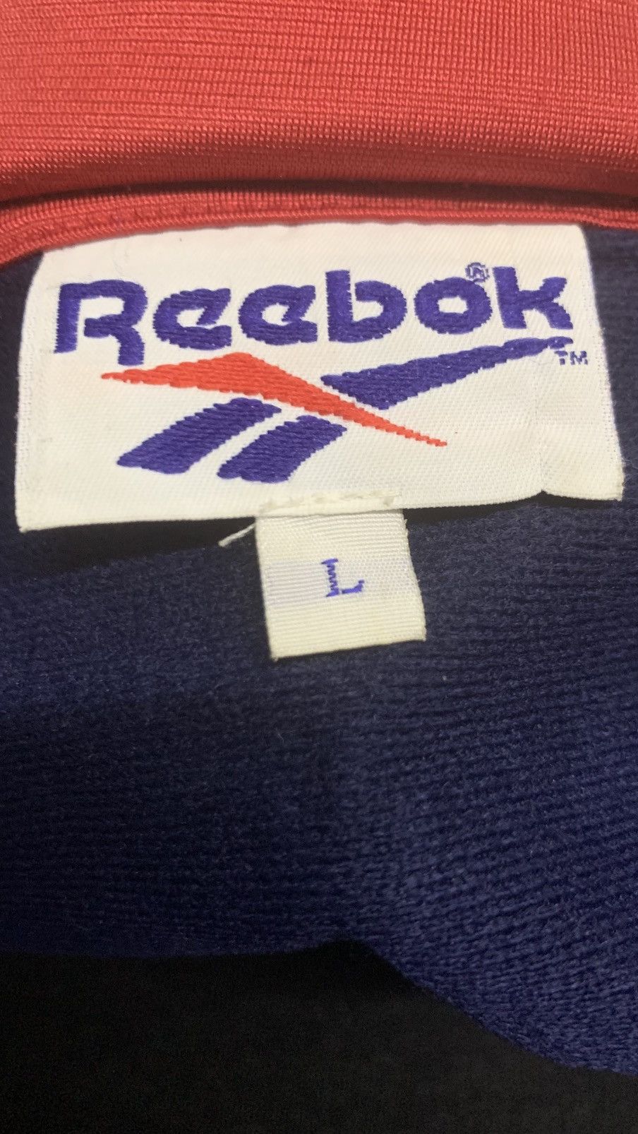 Reebok Vintage Reebok Big Logo Iron On Size US L / EU 52-54 / 3 - 4 Thumbnail