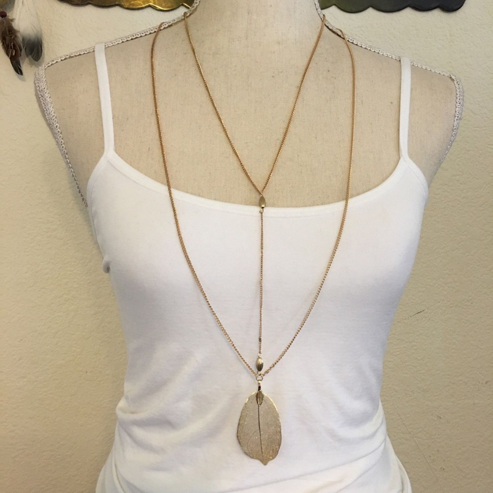 Vintage Vintage gold tone leaf body jewelry necklace Size ONE SIZE - 1 Thumbnail