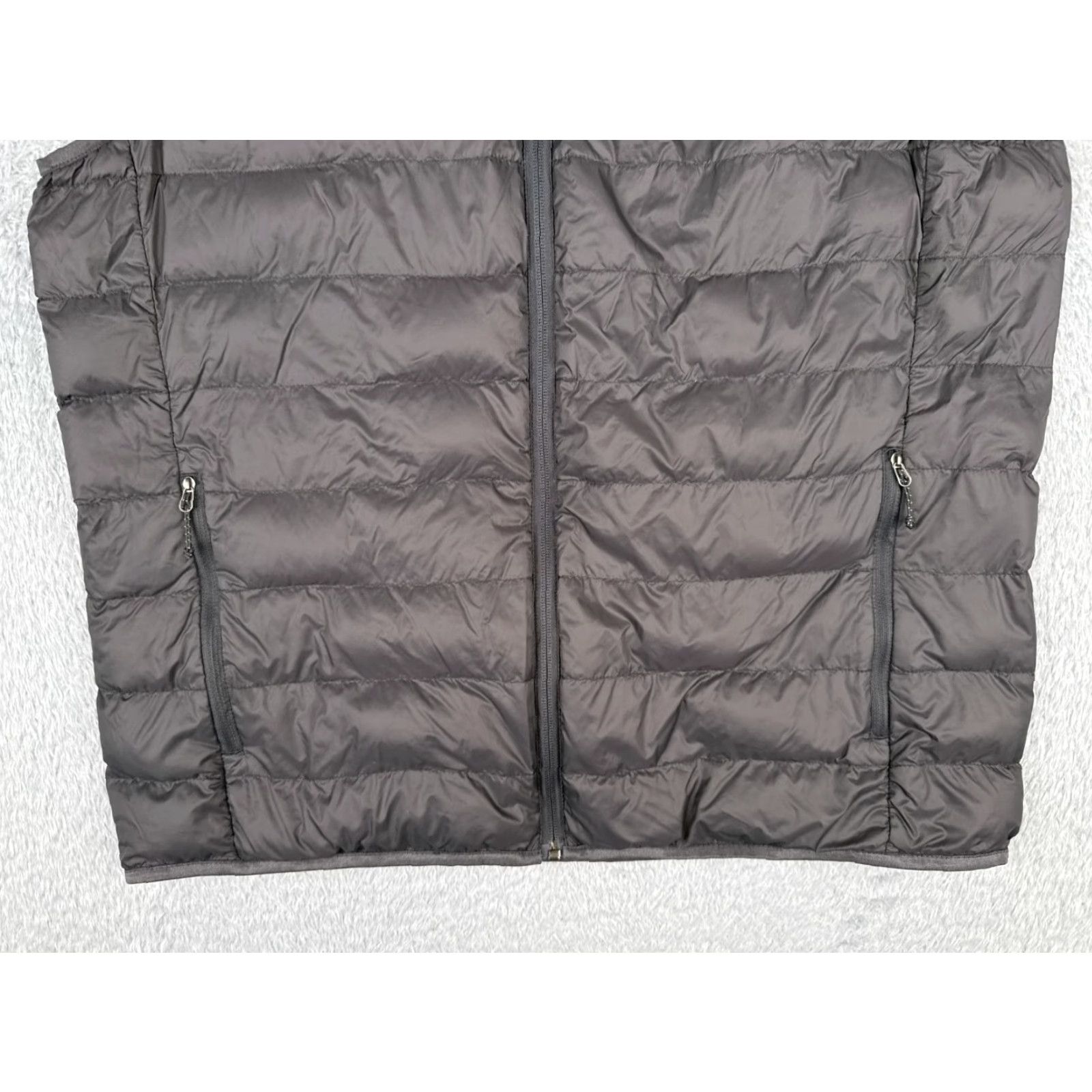 Eddie Bauer VINTAGE Eddie Bauer Vest Mens Regular Large Gray Puffer Down Insulation 650 Nylon Shell Zip Size US L / EU 52-54 / 3 - 5 Thumbnail
