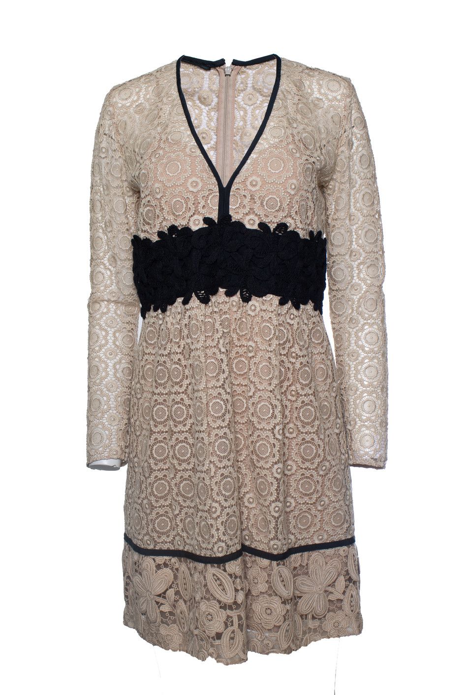 Burberry, SS16 Cocktail midi dress in beige lace