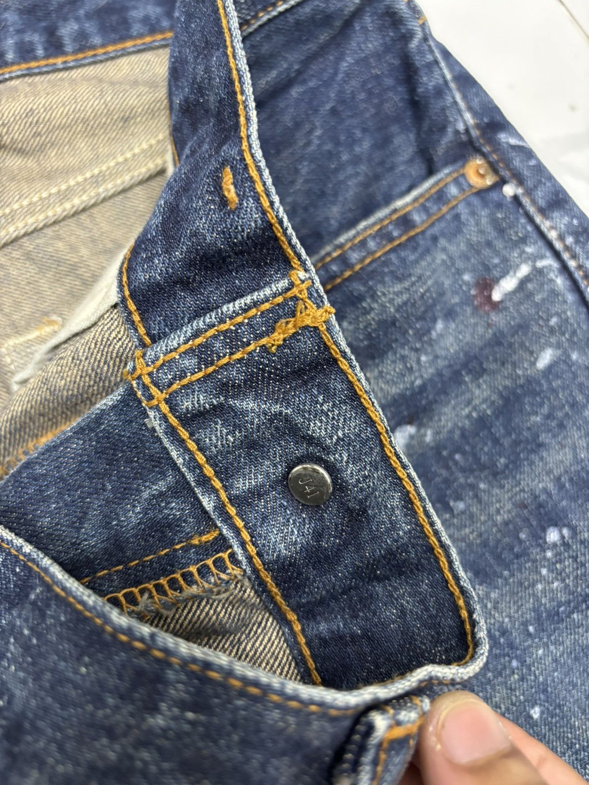 Levi's 🔥VINTAGE LEVIS 505 PAINTER JEANS DENIM JEANS Size US 33 - 11 Thumbnail