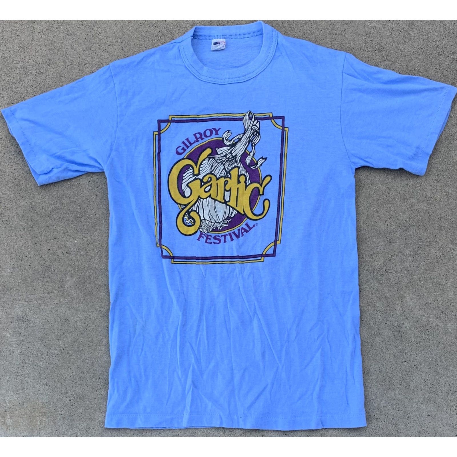 Vintage VINTAGE Gilroy Garlic Festival DG Sportswear Shirt Unisex L Blue 1980s Graphic Tee Made in USA Size US L / EU 52-54 / 3 - 6 Thumbnail
