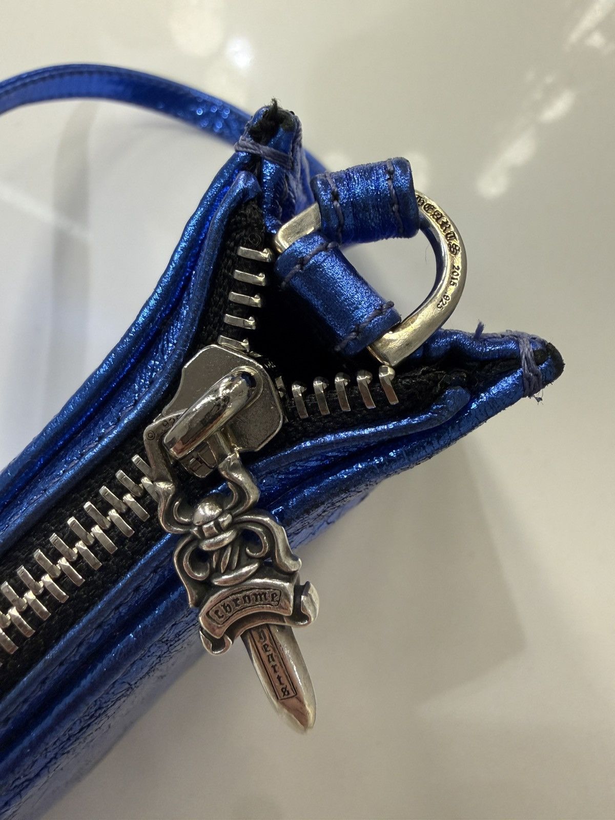 Chrome Hearts paten leather chrome hearts night bag in metallic blue Size ONE SIZE - 2 Thumbnail