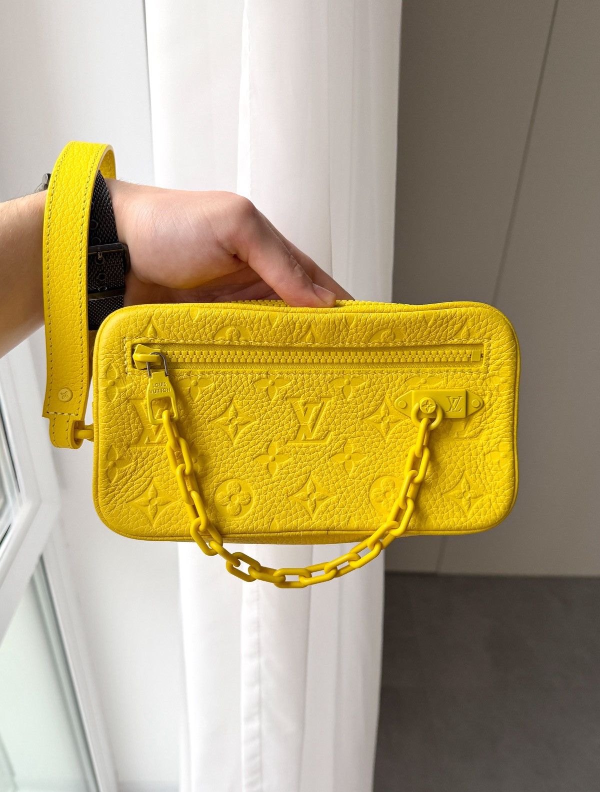 Louis Vuitton LOUIS VUITTON Monogram Taurillon Pochette Volga Clutch Bag Size ONE SIZE - 1 Thumbnail