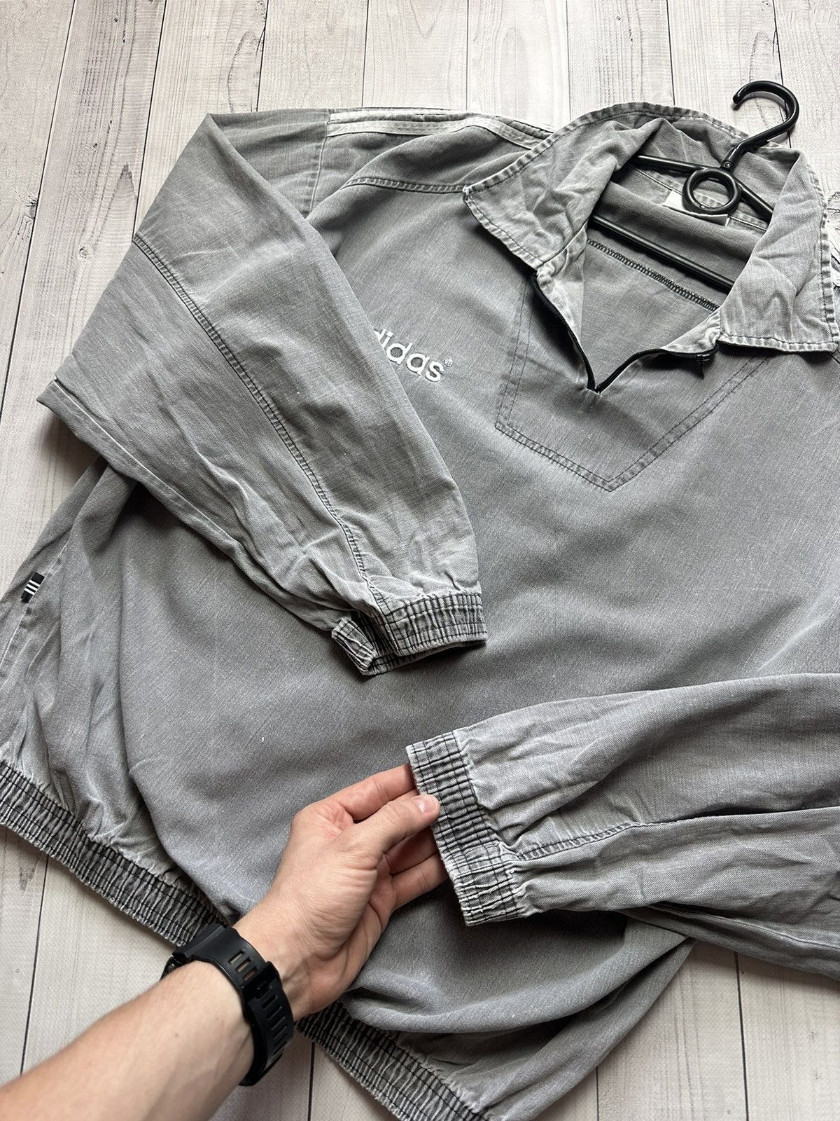 Adidas × Vintage Vintage Grey adidas jersey shirt size M rare Made in UK Size US M / EU 48-50 / 2 - 5 Thumbnail