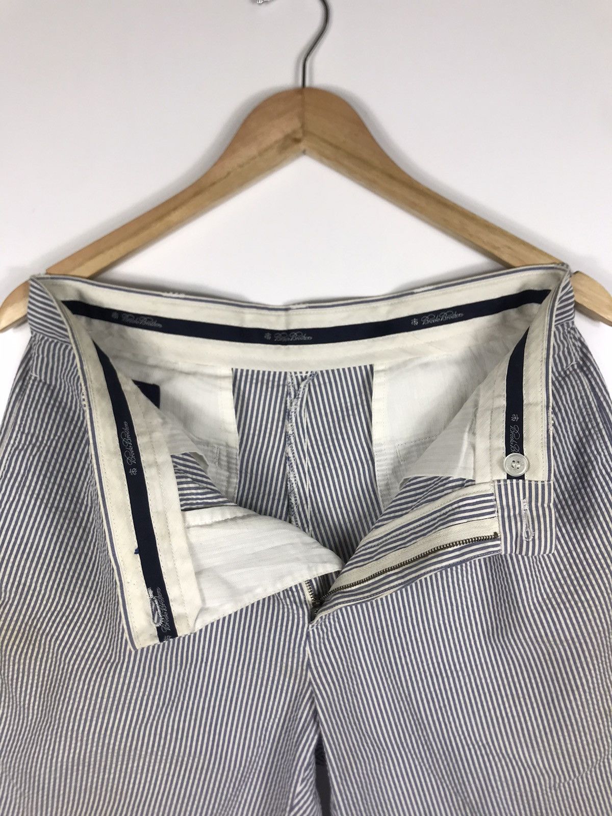 Brooks Brothers 🔥Brooks Brothers 346 Hickory Stripe Short Pants Size US 31 - 7 Thumbnail