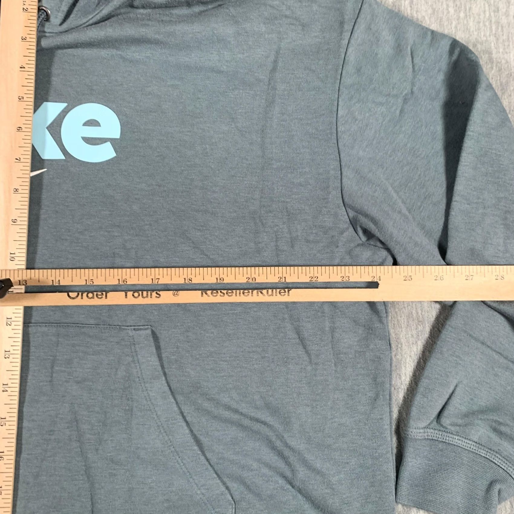Nike Nike Hoodie Mens Large Gray Pullover Swoosh Kangaroo Pocket Graphic Print Logo Sweatshirt Size US L / EU 52-54 / 3 - 7 Thumbnail