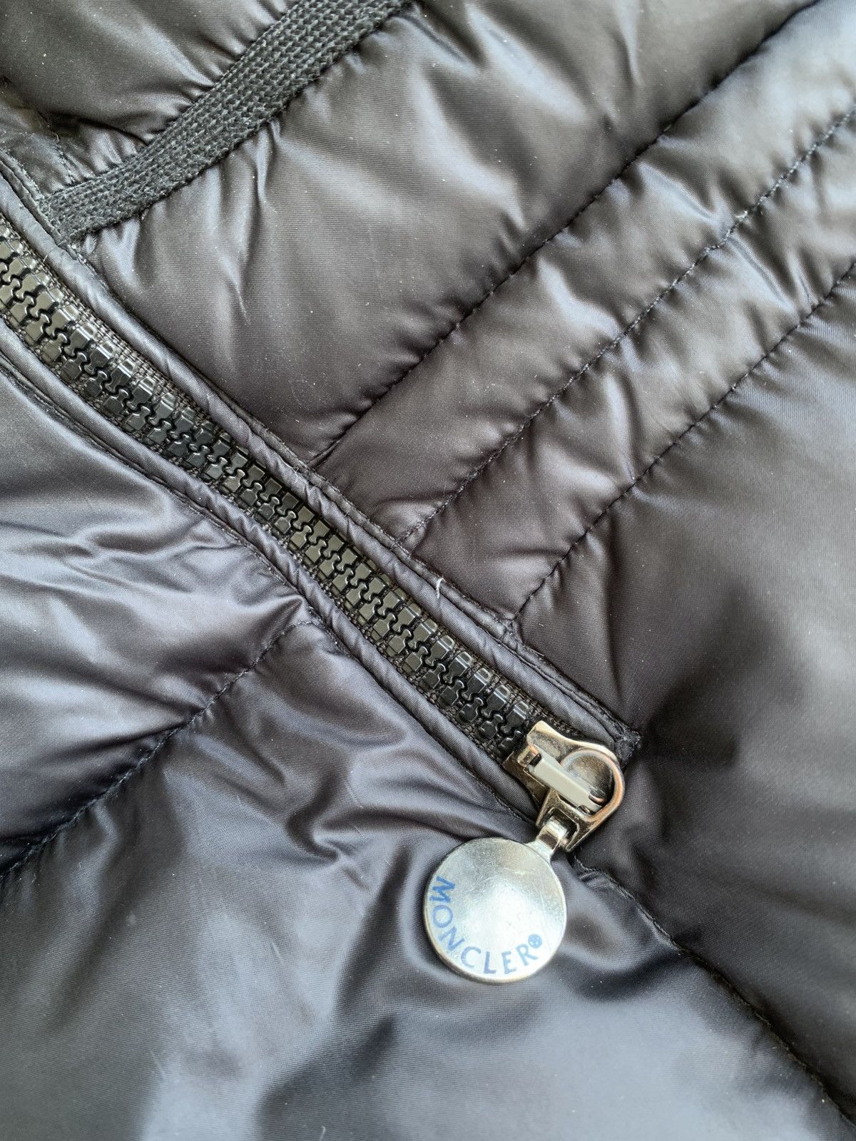 Moncler Moncler Womens Down Jacket Buis Giubbbotto Size S / US 4 / IT 40 - 4 Thumbnail