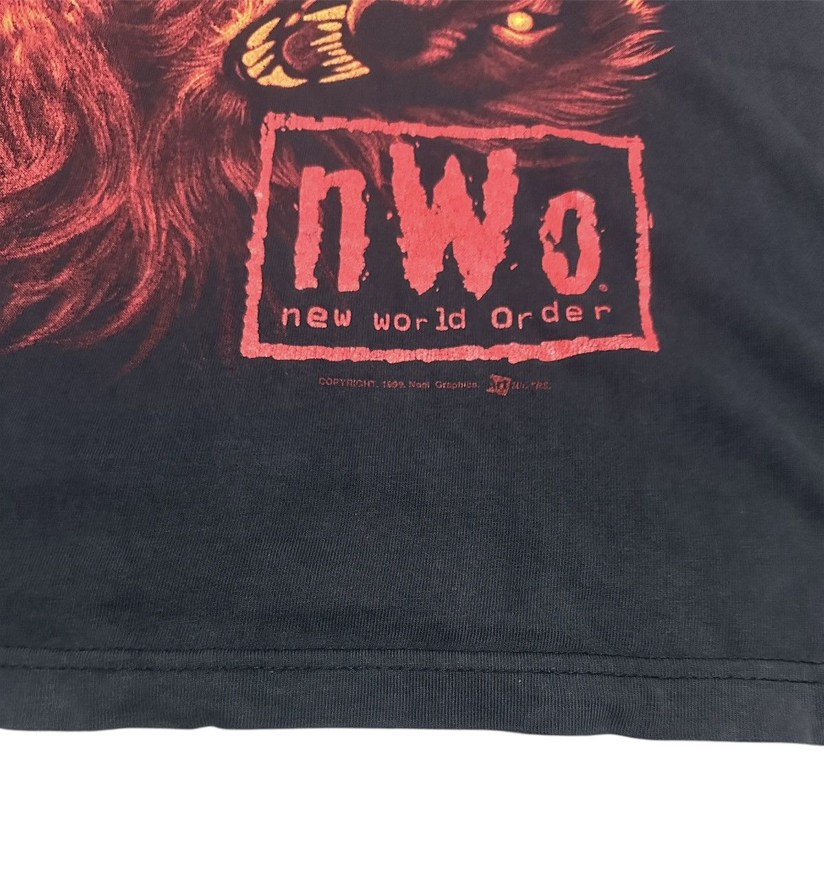 WCW/nWo Vintage NWO New World Oder Wolf Tshirt Size US M / EU 48-50 / 2 - 2 Thumbnail
