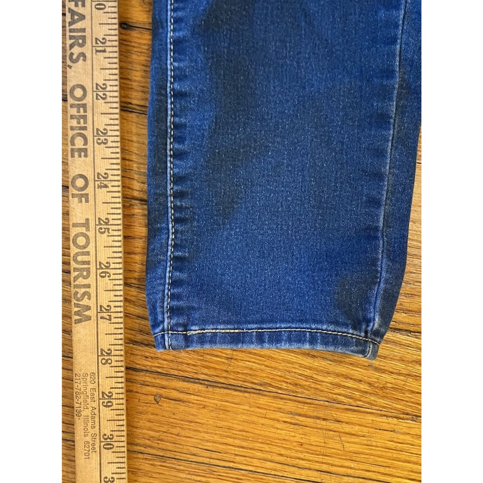 Levi's Levi Strauss Totally Shaping Slimming Jeans Women’s 14 32 Size 32" / US 10 / IT 46 - 6 Thumbnail