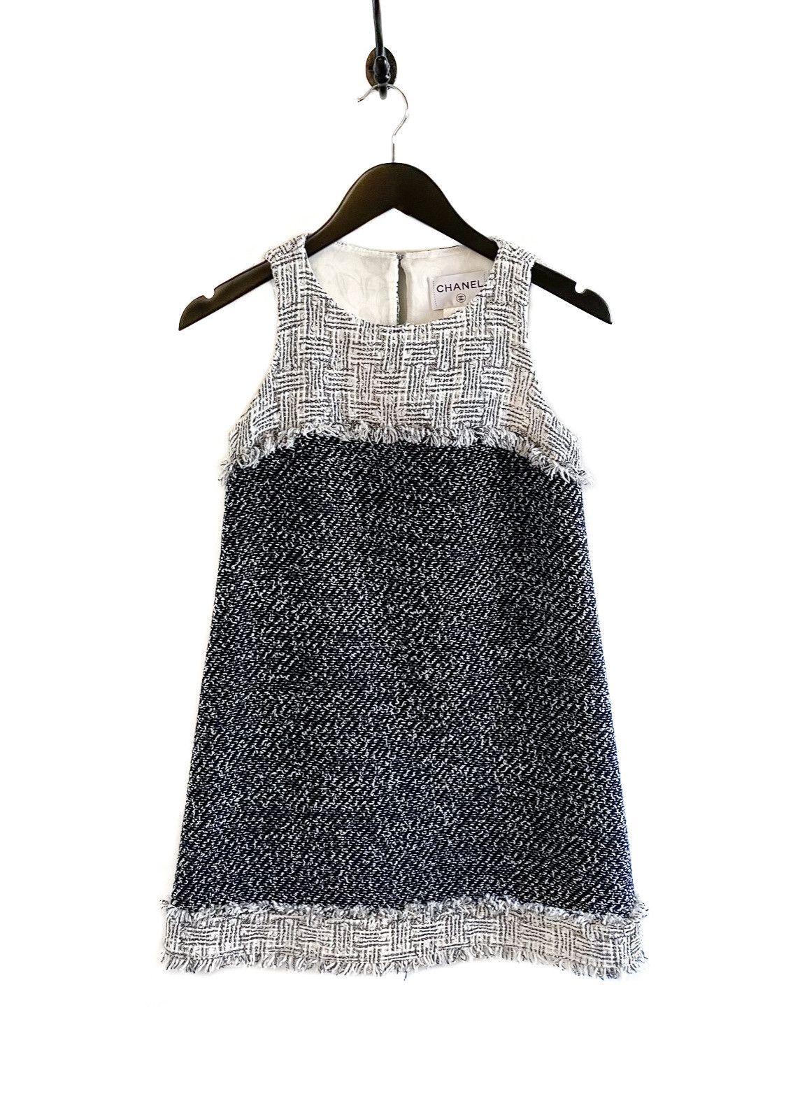 Chanel Chanel 2014 Black Ivory Tweed Combo Sleeveless Shift Dress Size XS / US 0-2 / IT 36-38 - 1 Thumbnail
