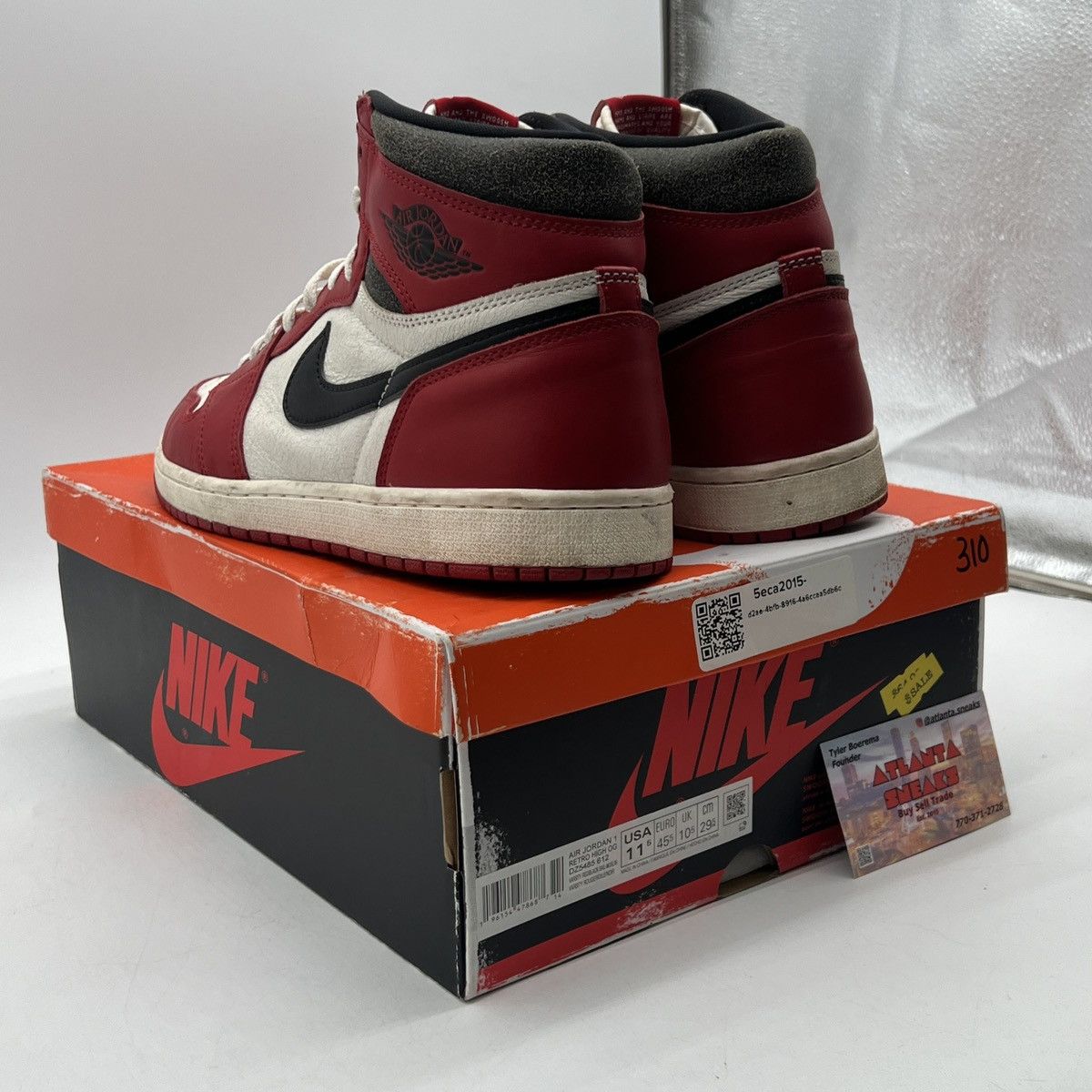 Nike Air Jordan 1 high Chicago lost & found Size US 11.5 / EU 44-45 - 4 Thumbnail