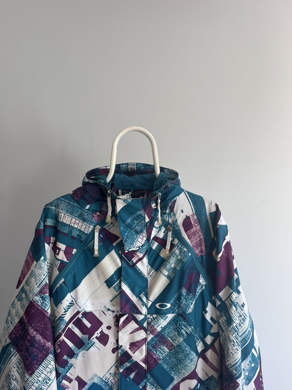 Oakley Oakley Vintage Snowboard Jacket Size US L / EU 52-54 / 3 - 2 Thumbnail