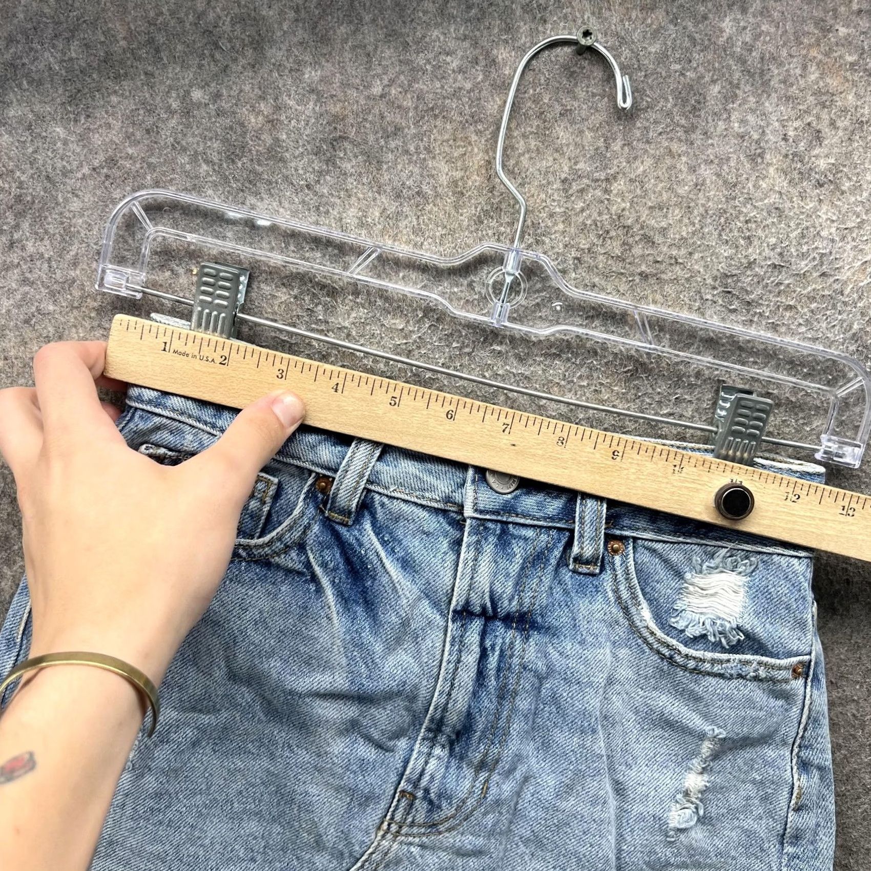 Pacsun VINTAGE PacSun Skirt Womens 23 Blue Denim Distressed Frayed Raw Hem Mini Casual Size 40" / US 18 - 5 Thumbnail