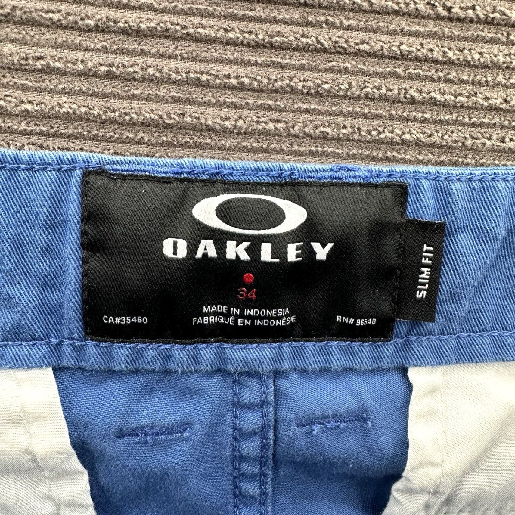 Oakley Oakley Shorts Men 34 Blue Floral Print Outdoors Swimming Weekend Vacation Casual Beach Outdoor Logo 34 Regular Men Fillers? Size US 34 / EU 50 - 3 Thumbnail