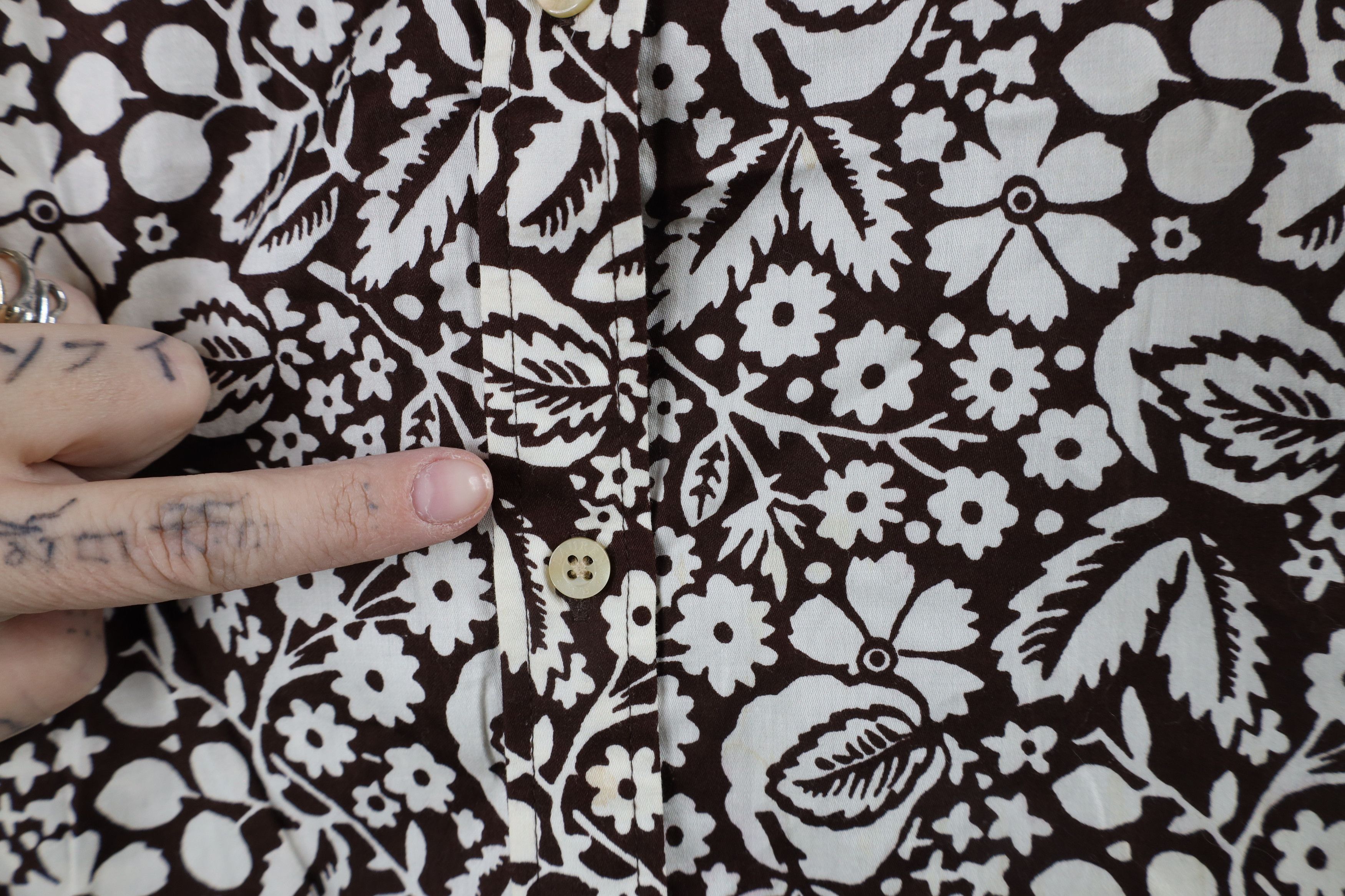 Ralph Lauren × Vintage Vintage 90s Ralph Lauren Flower All Over Print Button Shirt Size L / US 10 / IT 46 - 4 Thumbnail