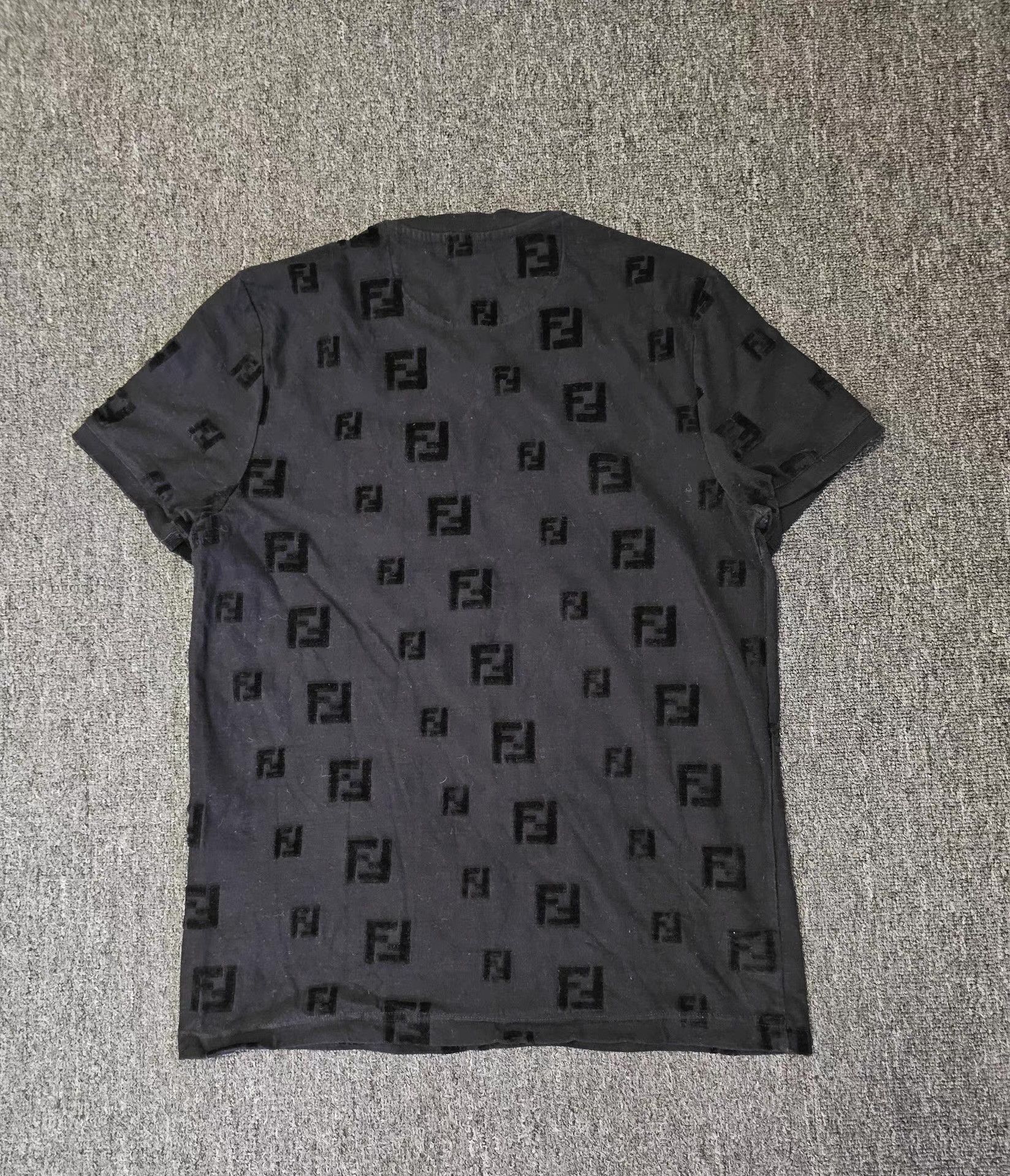 Fendi Fendi Flocked Short Sleeve T-shirt Size US M / EU 48-50 / 2 - 2 Thumbnail