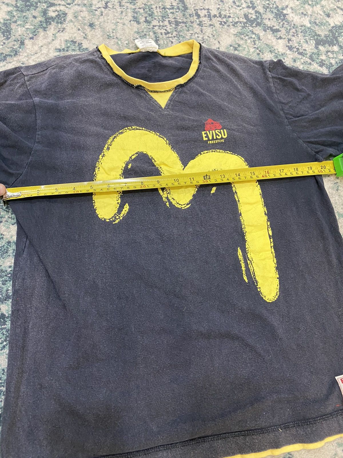 Evisu Vintage Evisu Font Logo Faded T-Shirt Size US M / EU 48-50 / 2 - 9 Thumbnail