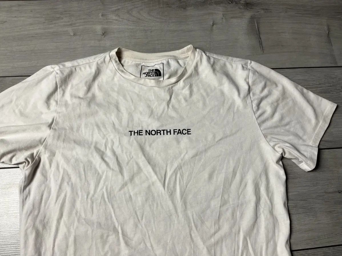 The North Face The north face Tshirt box logo size Medium Size US M / EU 48-50 / 2 - 3 Thumbnail