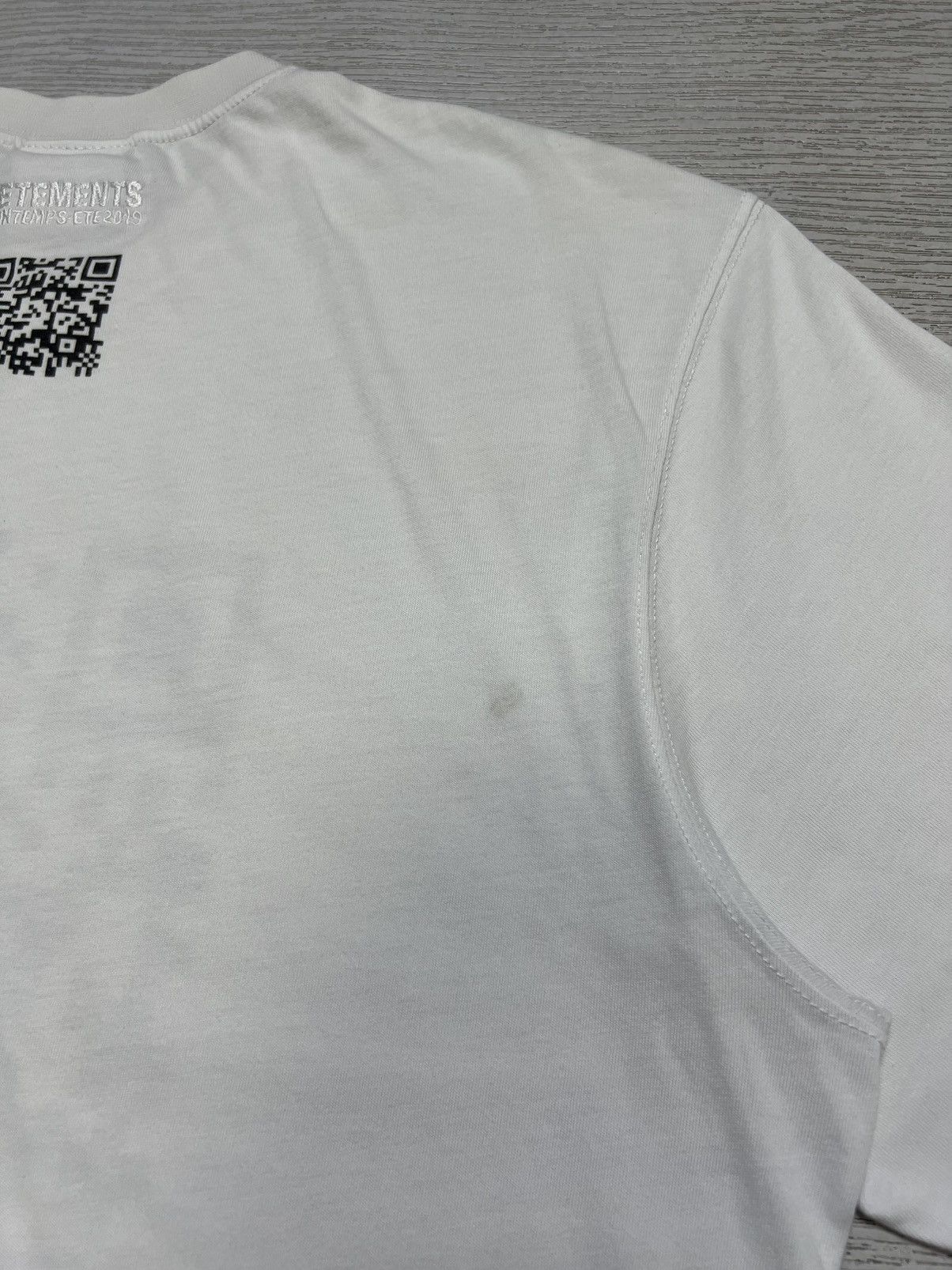 Vetements Vetements - QR Code T-Shirt Size US M / EU 48-50 / 2 - 9 Thumbnail