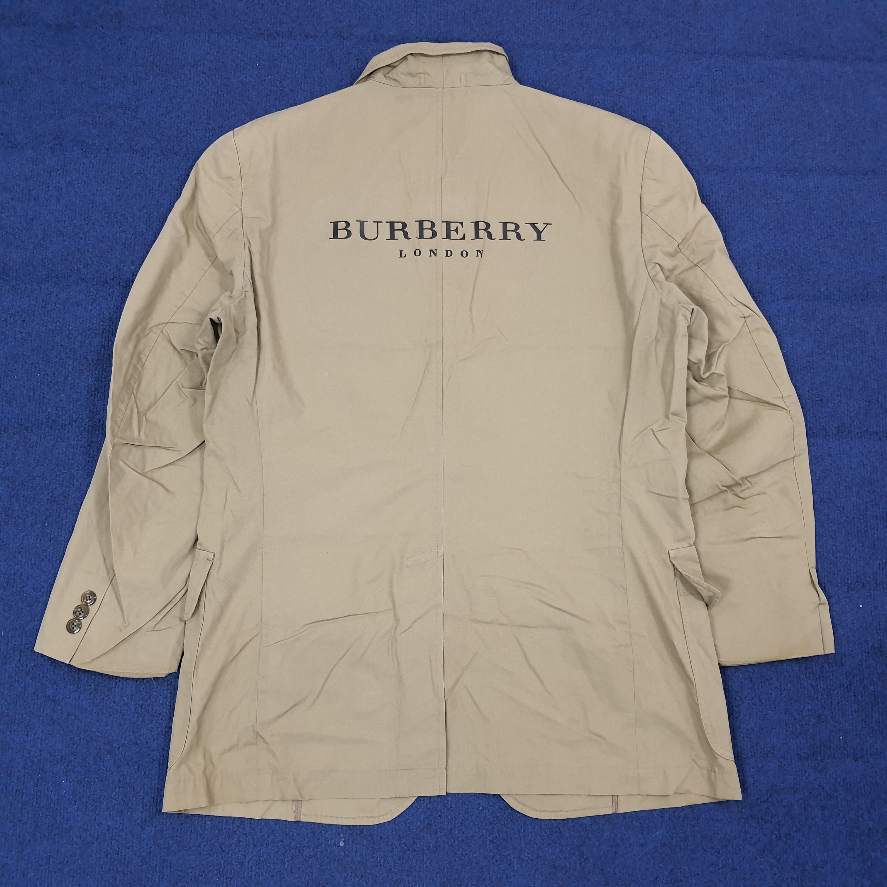 Burberry Vintage Burberry London Custom Logo Blazer C277N19 Size US M / EU 48-50 / 2 - 1 Thumbnail