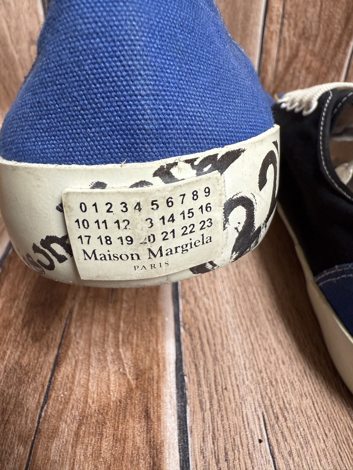 Maison Margiela Ss19 Tabi canvas sneakers Size US 8.5 / EU 41-42 - 17 Thumbnail