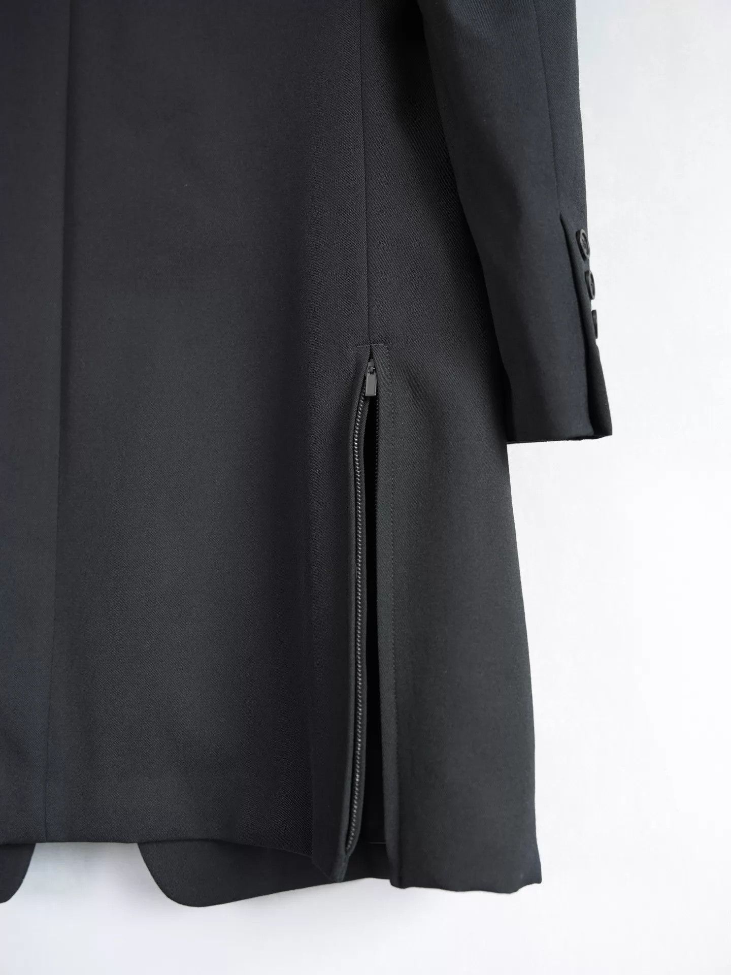 Yohji Yamamoto Yohji Yamamoto 23AW Multi-Pocket Stitched Long Jacket Size US L / EU 52-54 / 3 - 7 Thumbnail