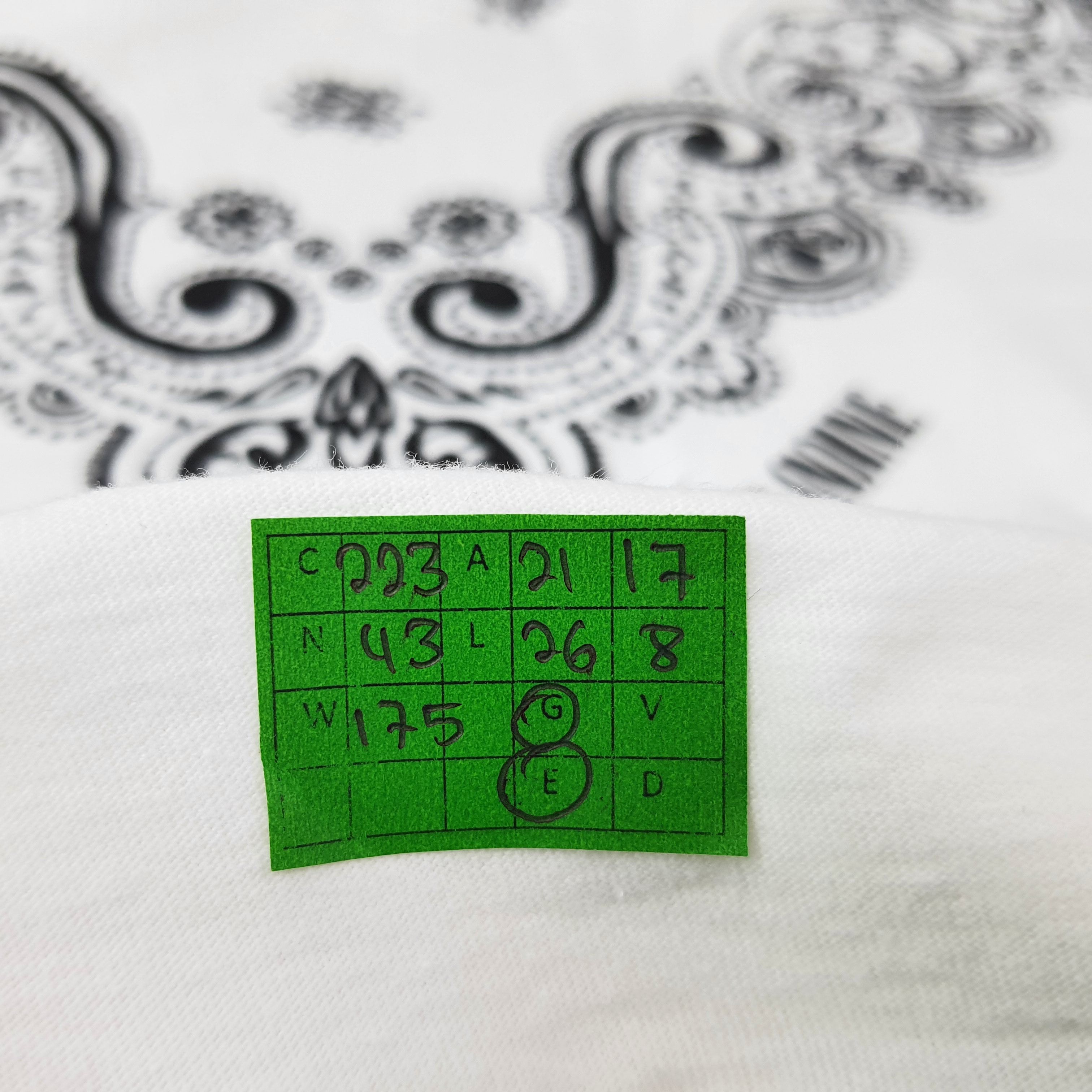 Number (N)ine Vintage Marlboro x Number Nine Japanese Brand Tshirt C223N43 Size US M / EU 48-50 / 2 - 7 Thumbnail