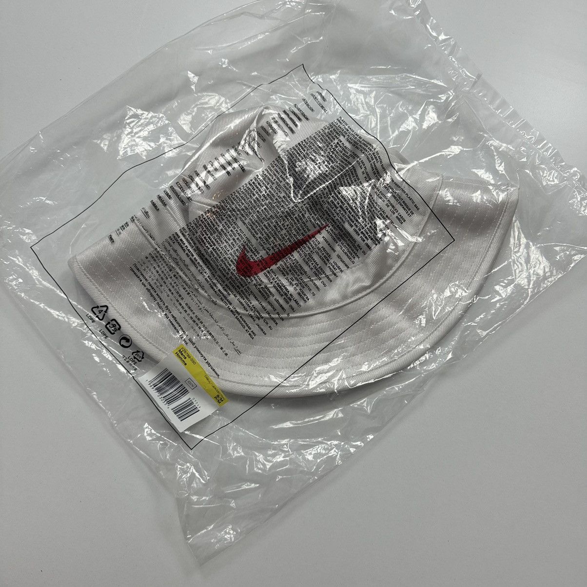 Nike × Supreme Supreme Nike Dazzle Crusher White Size S/M Size ONE SIZE - 3 Thumbnail