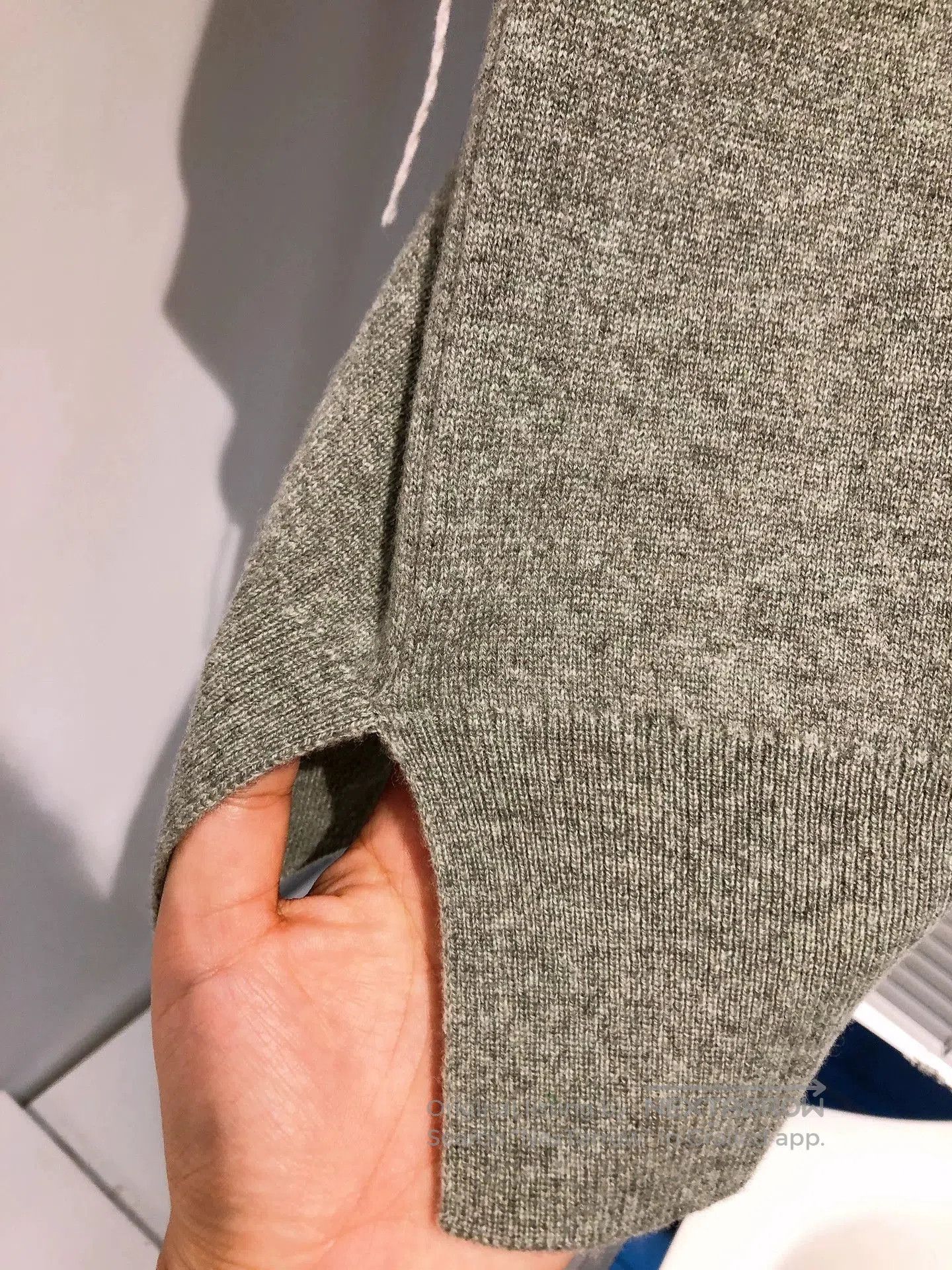 Hermes Hermes Gray Cashmere Short. Size US S / EU 44-46 / 1 - 3 Thumbnail