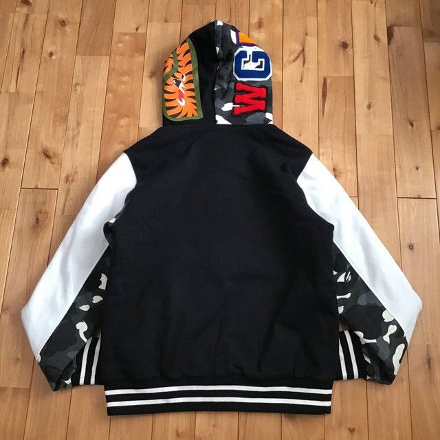 Bape 💫Glow in the dark BAPE City camo shark hoodie varsity jacket Size US L / EU 52-54 / 3 - 3 Thumbnail