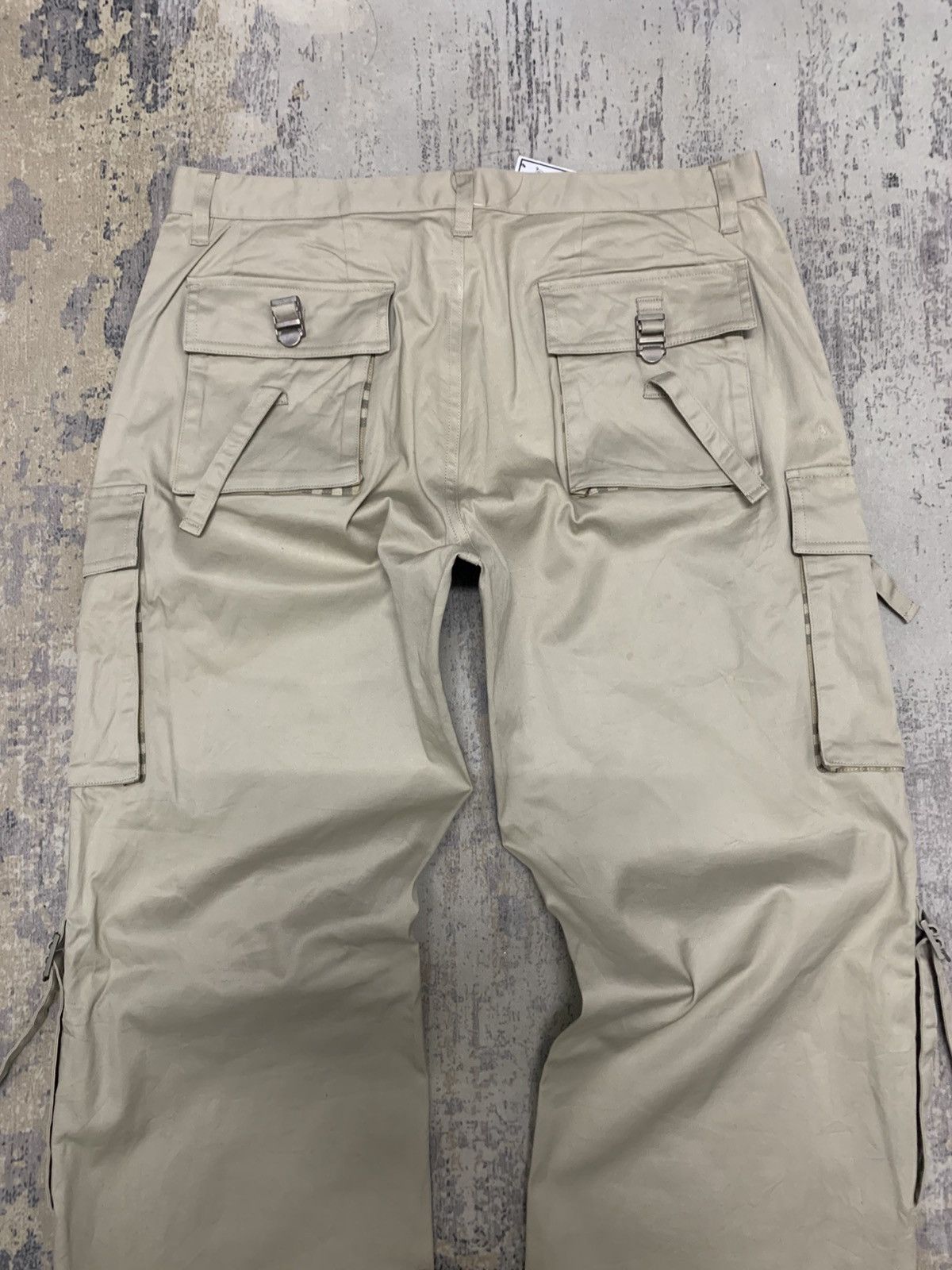 Burberry Burberry Brit Military Utility Beige Cargo Pant 31x33 Size US 31 - 9 Thumbnail