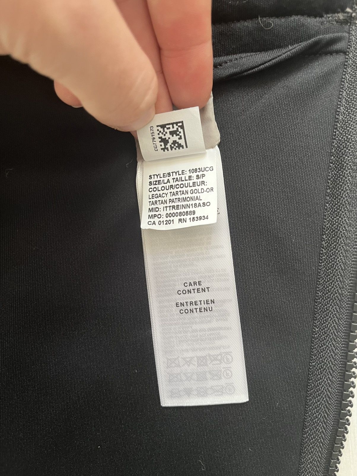 Canada Goose × NBA × Union LA Canada Goose x NBA x Union mens Vest New With Tags Size US S / EU 44-46 / 1 - 7 Thumbnail
