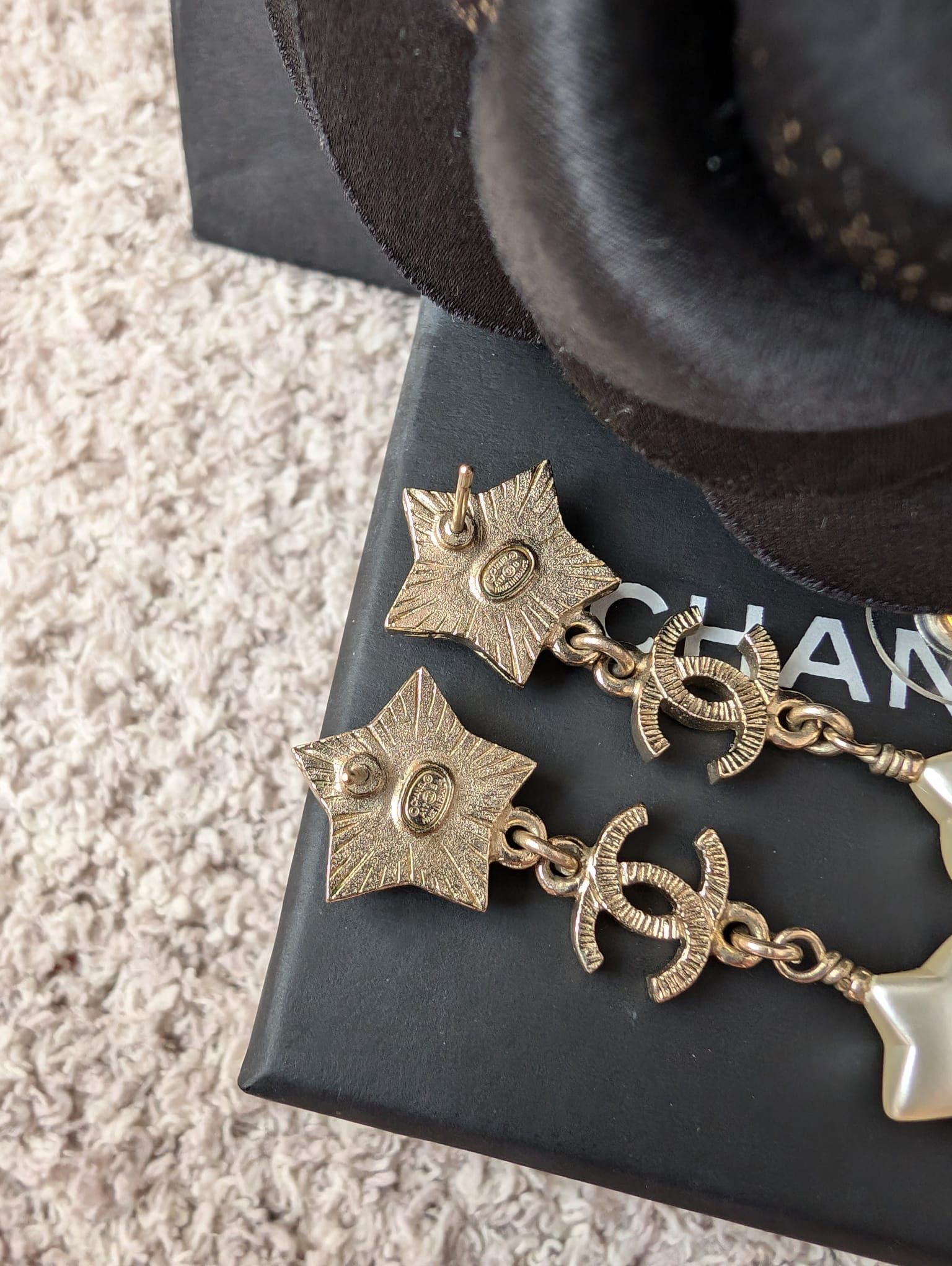 Chanel Chanel CC A17B GHW Pearl Star Long Logo Earrings box Size ONE SIZE - 8 Thumbnail