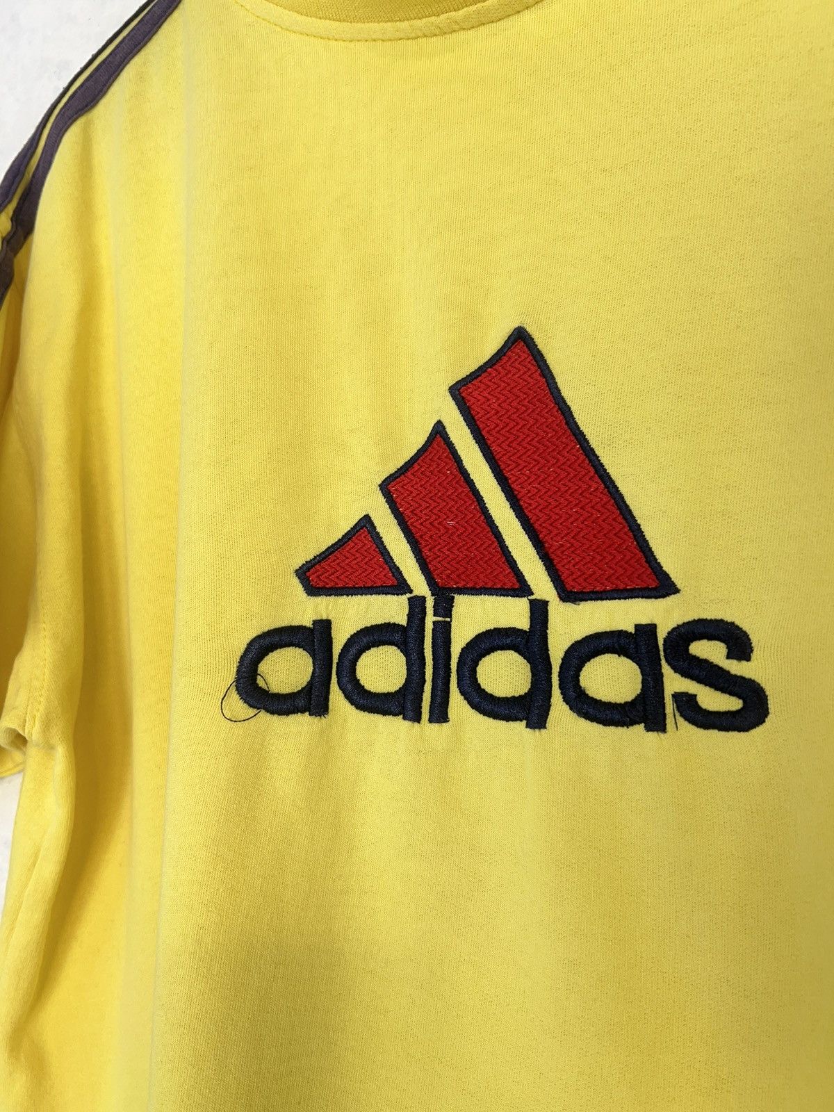 Vintage Vintage 80S Adidas Yellow Shirt Size M Size US M / EU 48-50 / 2 - 4 Thumbnail