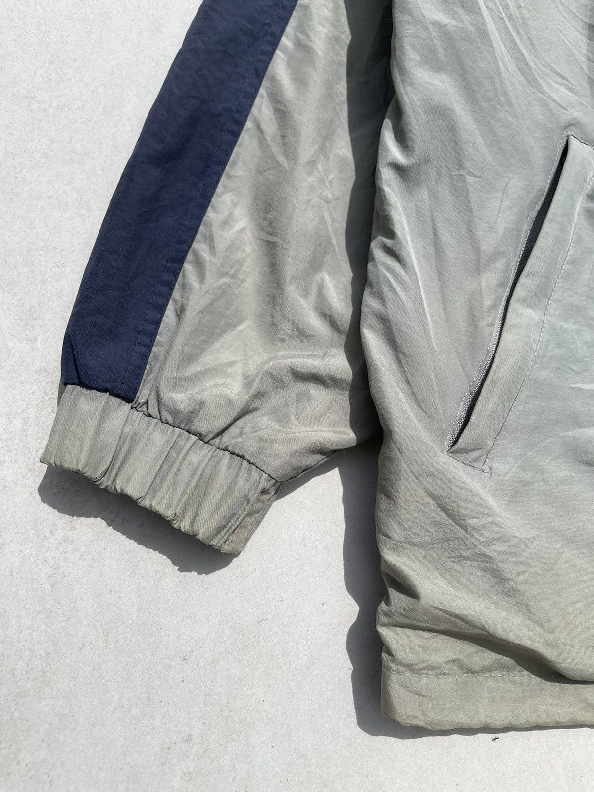 NFL 🔥Accept Binding Offer🔥Sun Faded Puma x NFL Windbreker Jacket Size US M / EU 48-50 / 2 - 9 Thumbnail