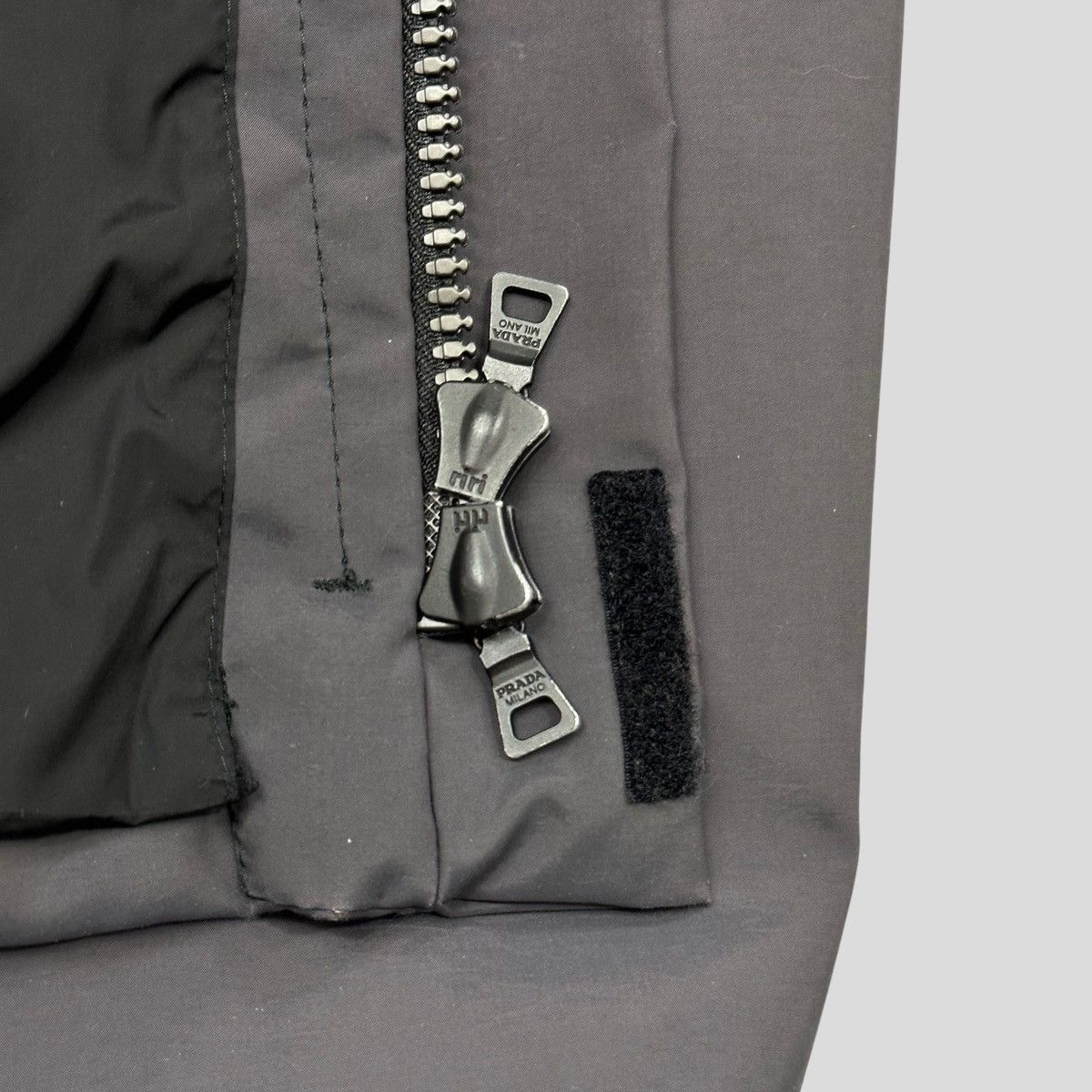 Prada Prada Sport AW99 Crotch Strap Ski Jacket - IT52 Size US L / EU 52-54 / 3 - 5 Thumbnail