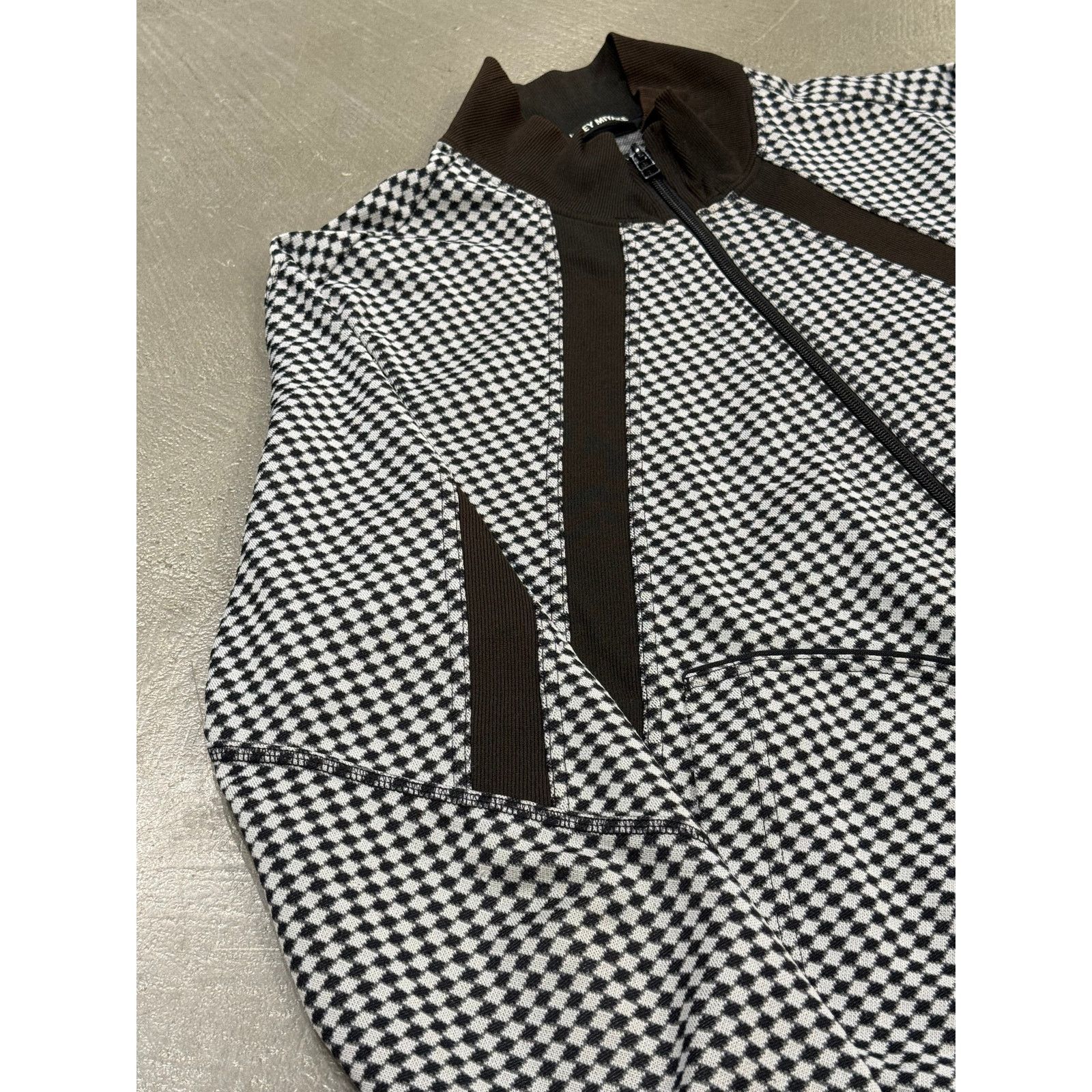 Issey Miyake Issey Miyake geometric bomber jacket Size S / US 4 / IT 40 - 4 Thumbnail