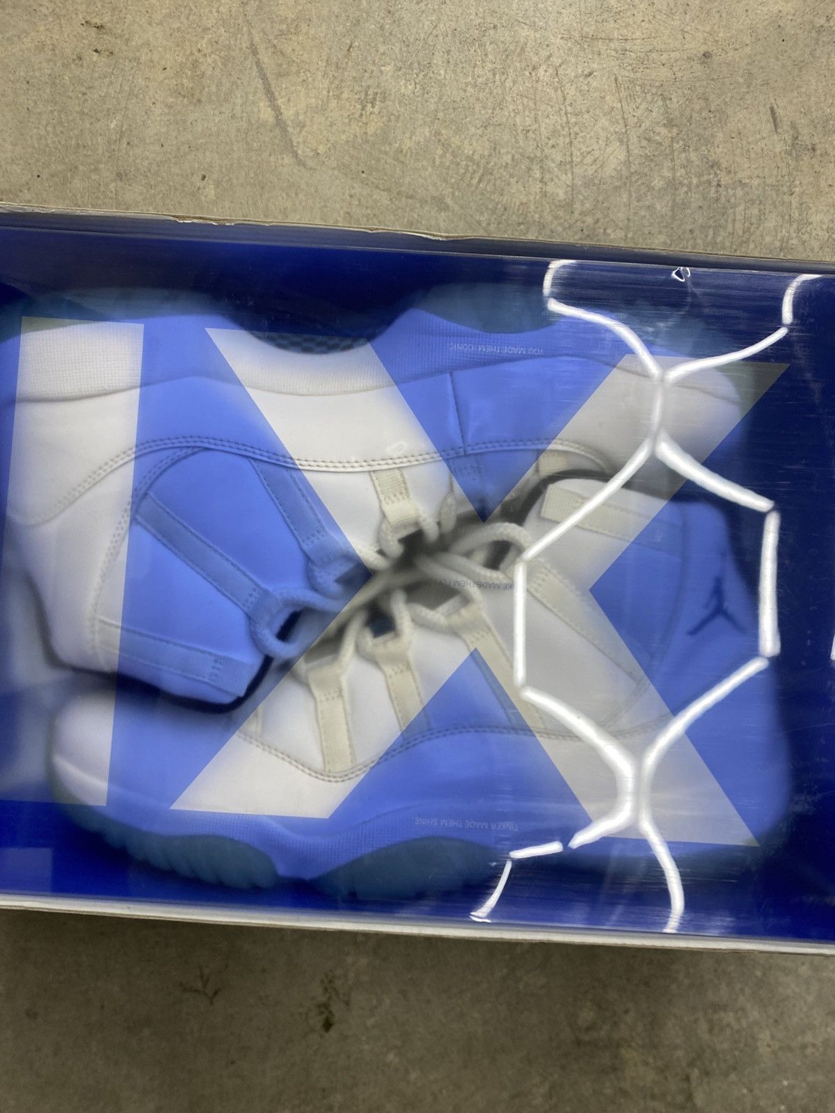 Jordan Brand Jordan 11 High Legend Blue Size US 11 / EU 44 - 2 Thumbnail