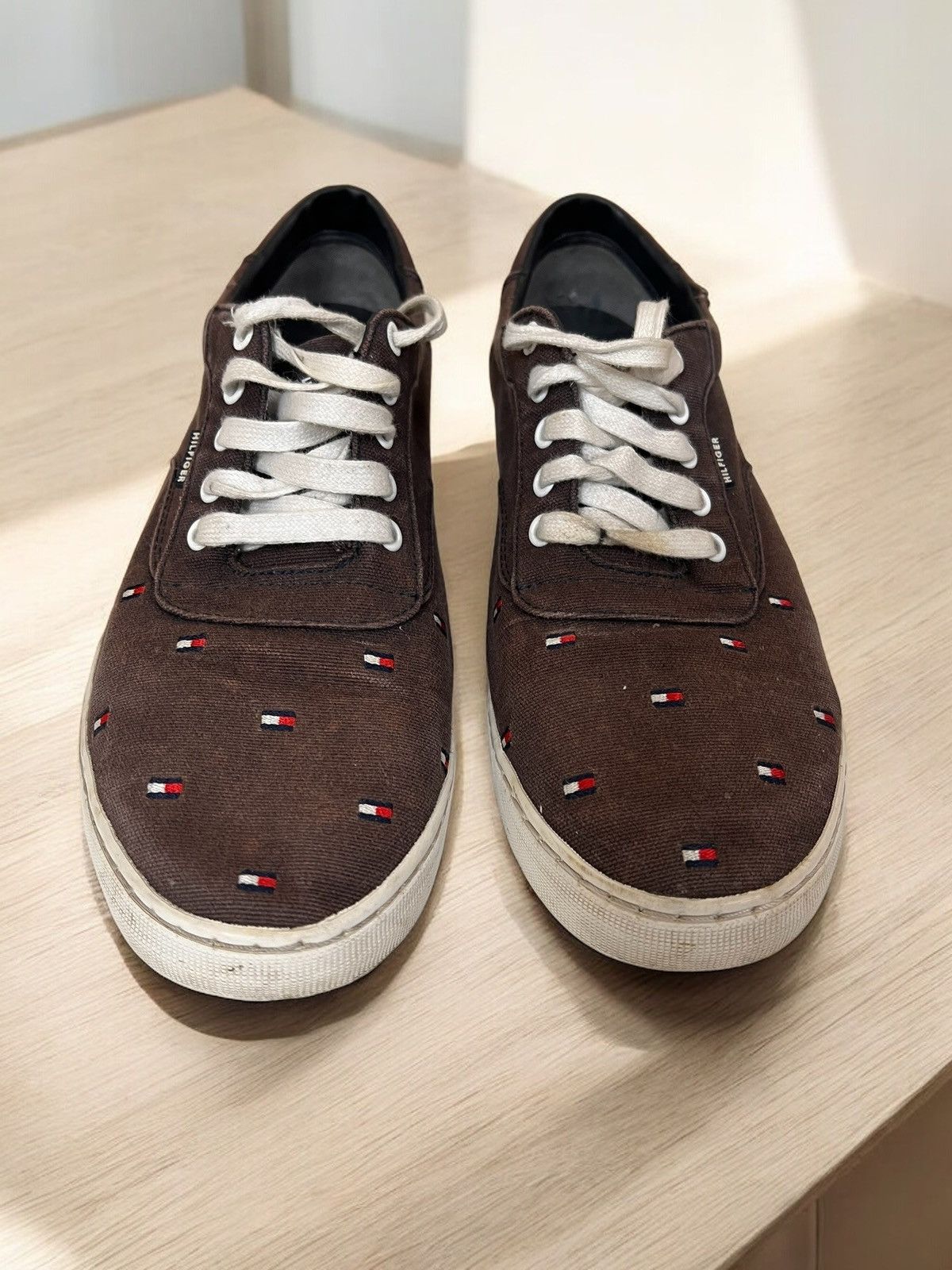 Tommy Hilfiger Tommy Hilfiger low trainers size 44 Size US 11 / EU 44 - 2 Thumbnail